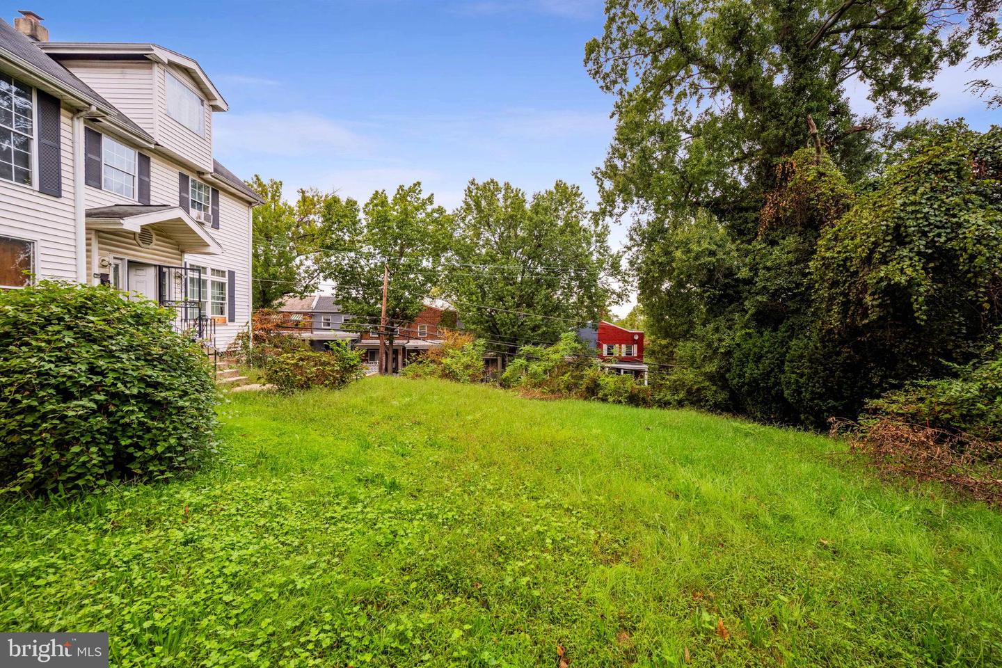 4227 GAULT PL NE, WASHINGTON, District Of Columbia 20019, 3 Bedrooms Bedrooms, 5 Rooms Rooms,2 BathroomsBathrooms,Residential,For sale,4227 GAULT PL NE,DCDC2221854 MLS # DCDC2221854