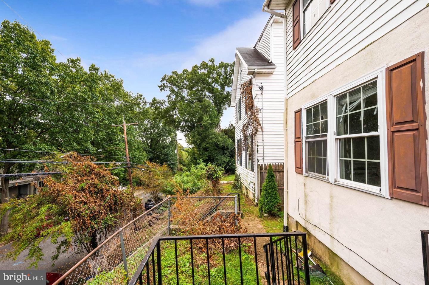 4227 GAULT PL NE, WASHINGTON, District Of Columbia 20019, 3 Bedrooms Bedrooms, 5 Rooms Rooms,2 BathroomsBathrooms,Residential,For sale,4227 GAULT PL NE,DCDC2221854 MLS # DCDC2221854