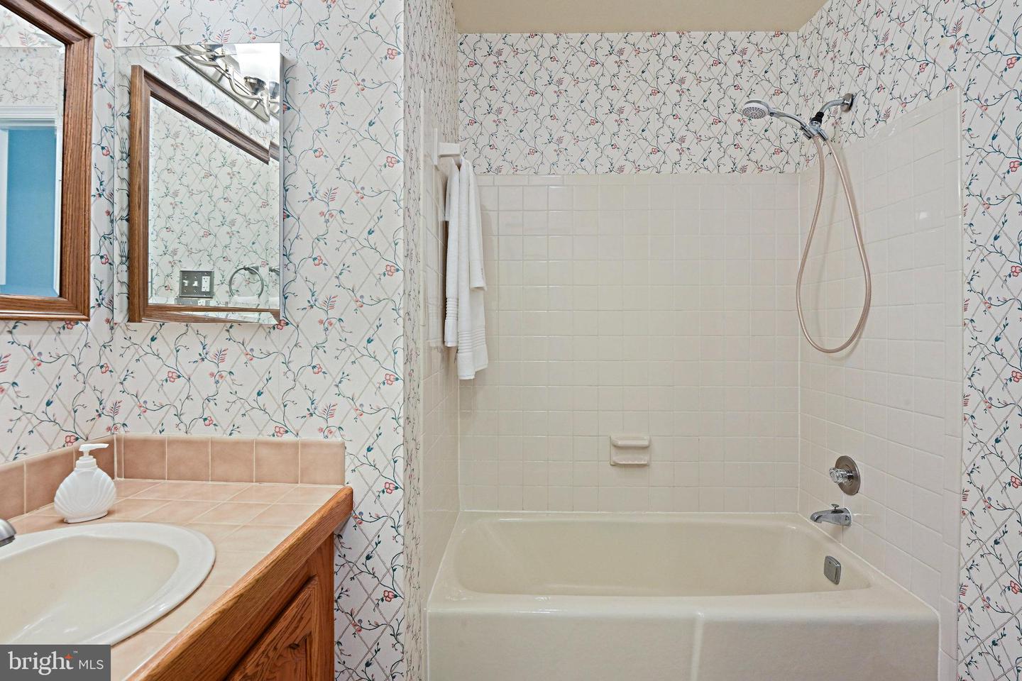 2180 GOLF COURSE DR, RESTON, Virginia 20191, 3 Bedrooms Bedrooms, ,2 BathroomsBathrooms,Residential,For sale,2180 GOLF COURSE DR,VAFX2268256 MLS # VAFX2268256