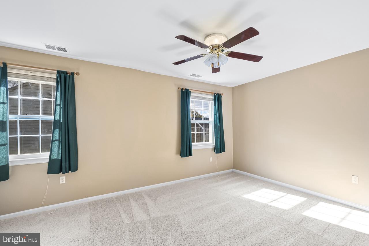 312 HOLLY CT, HERNDON, Virginia 20170, 5 Bedrooms Bedrooms, ,2 BathroomsBathrooms,Residential,For sale,312 HOLLY CT,VAFX2268292 MLS # VAFX2268292