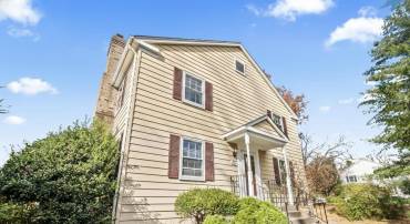 312 HOLLY CT, HERNDON, Virginia 20170, 5 Bedrooms Bedrooms, ,2 BathroomsBathrooms,Residential,For sale,312 HOLLY CT,VAFX2268292 MLS # VAFX2268292