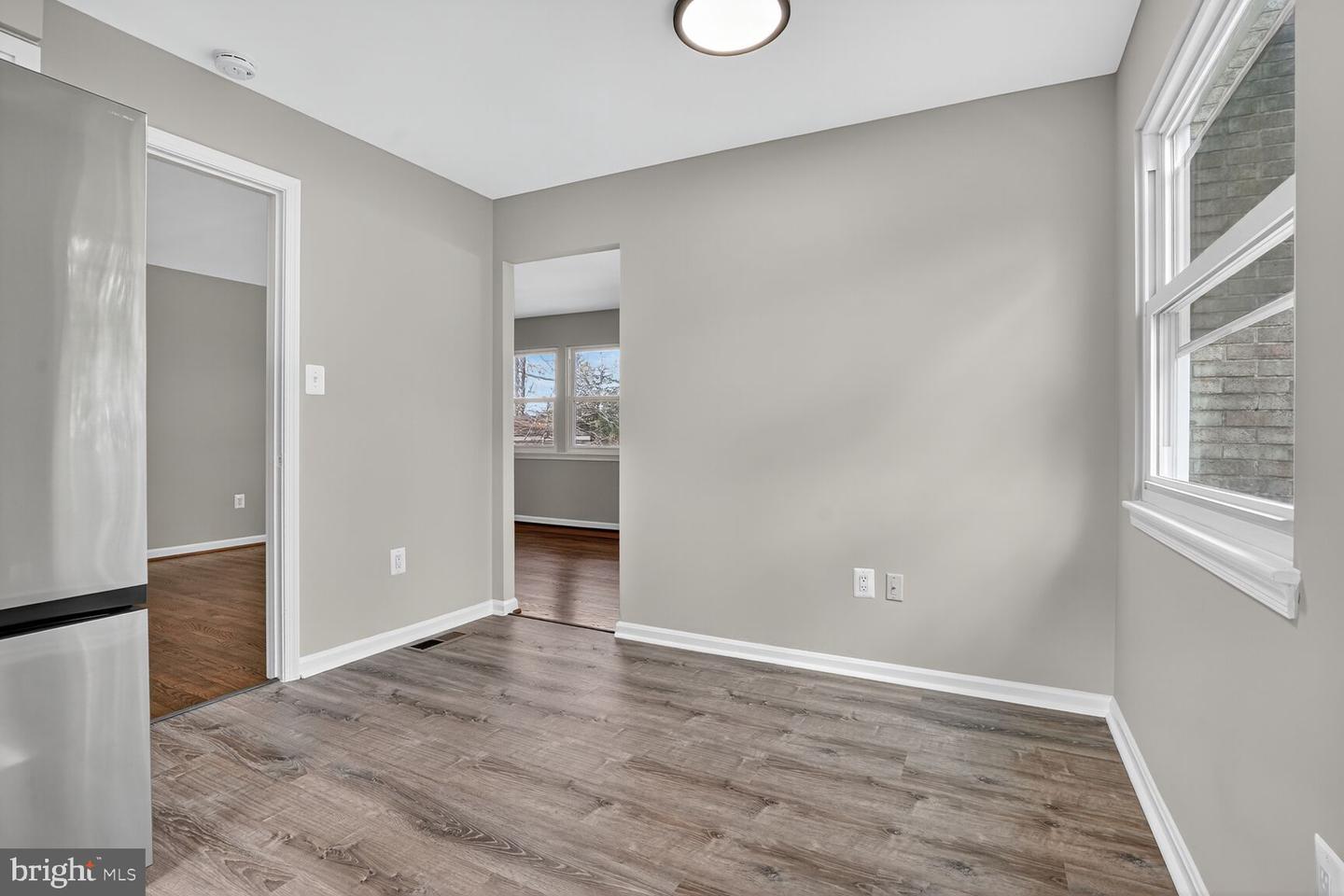 2561 PAXTON ST, WOODBRIDGE, Virginia 22192, 5 Bedrooms Bedrooms, ,2 BathroomsBathrooms,Residential,For sale,2561 PAXTON ST,VAPW2104546 MLS # VAPW2104546