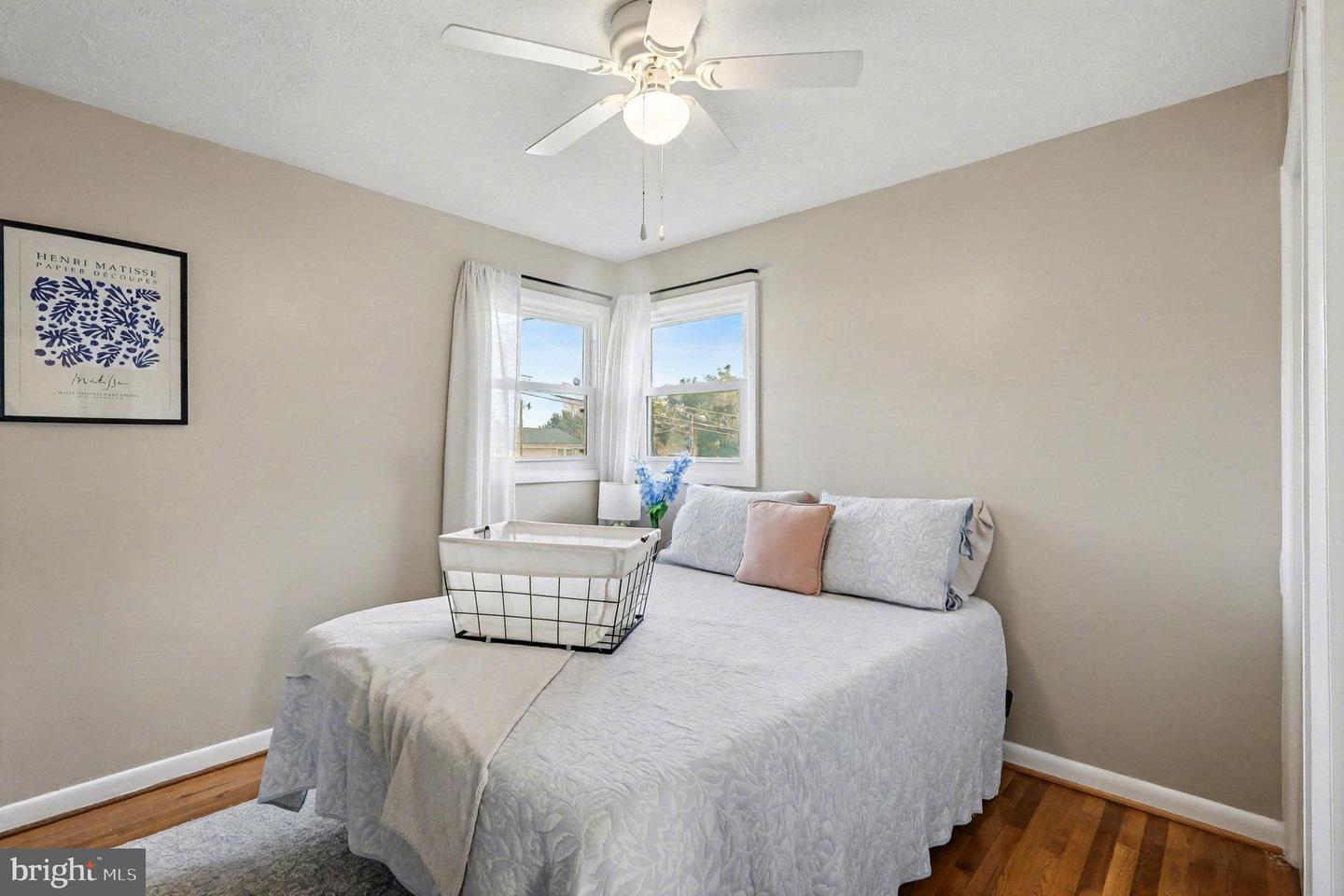 334 W 11TH ST, FRONT ROYAL, Virginia 22630, 3 Bedrooms Bedrooms, ,1 BathroomBathrooms,Residential,For sale,334 W 11TH ST,VAWR2012406 MLS # VAWR2012406