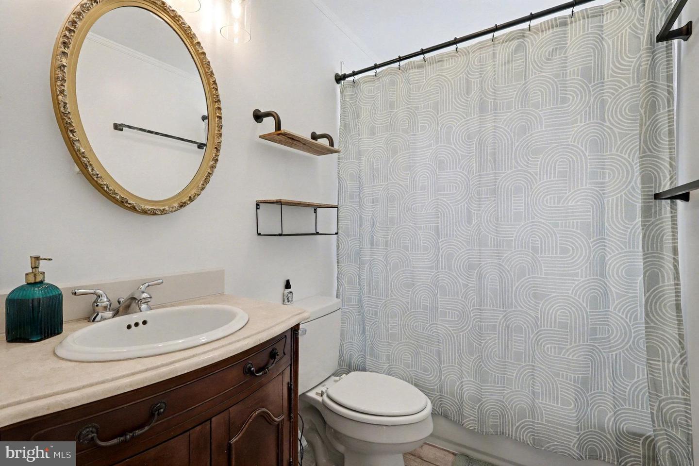 334 W 11TH ST, FRONT ROYAL, Virginia 22630, 3 Bedrooms Bedrooms, ,1 BathroomBathrooms,Residential,For sale,334 W 11TH ST,VAWR2012406 MLS # VAWR2012406