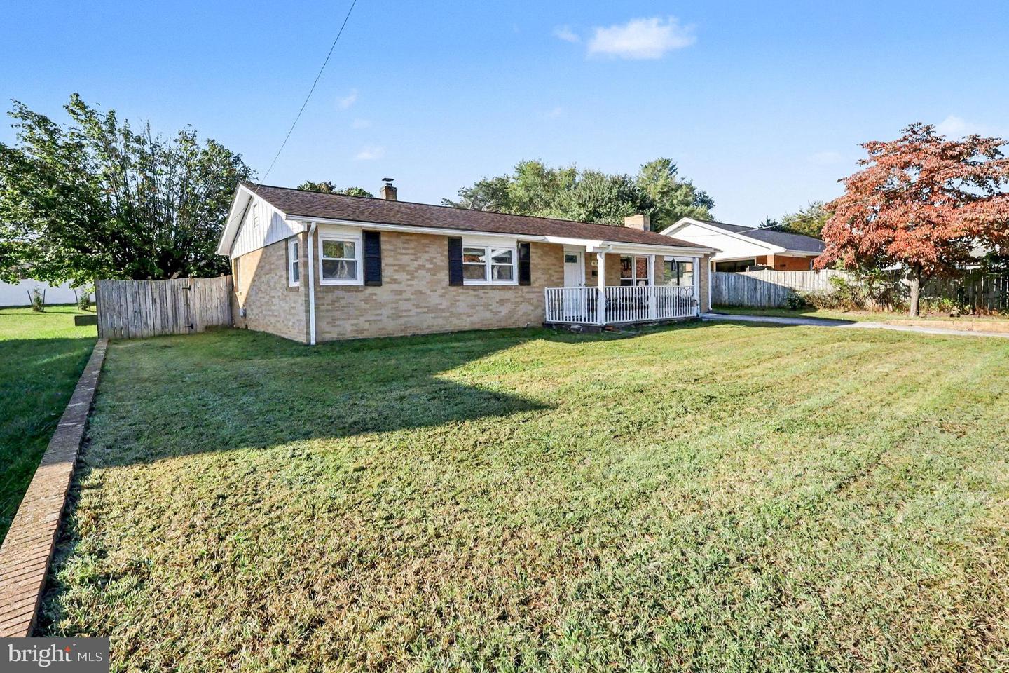 334 W 11TH ST, FRONT ROYAL, Virginia 22630, 3 Bedrooms Bedrooms, ,1 BathroomBathrooms,Residential,For sale,334 W 11TH ST,VAWR2012406 MLS # VAWR2012406