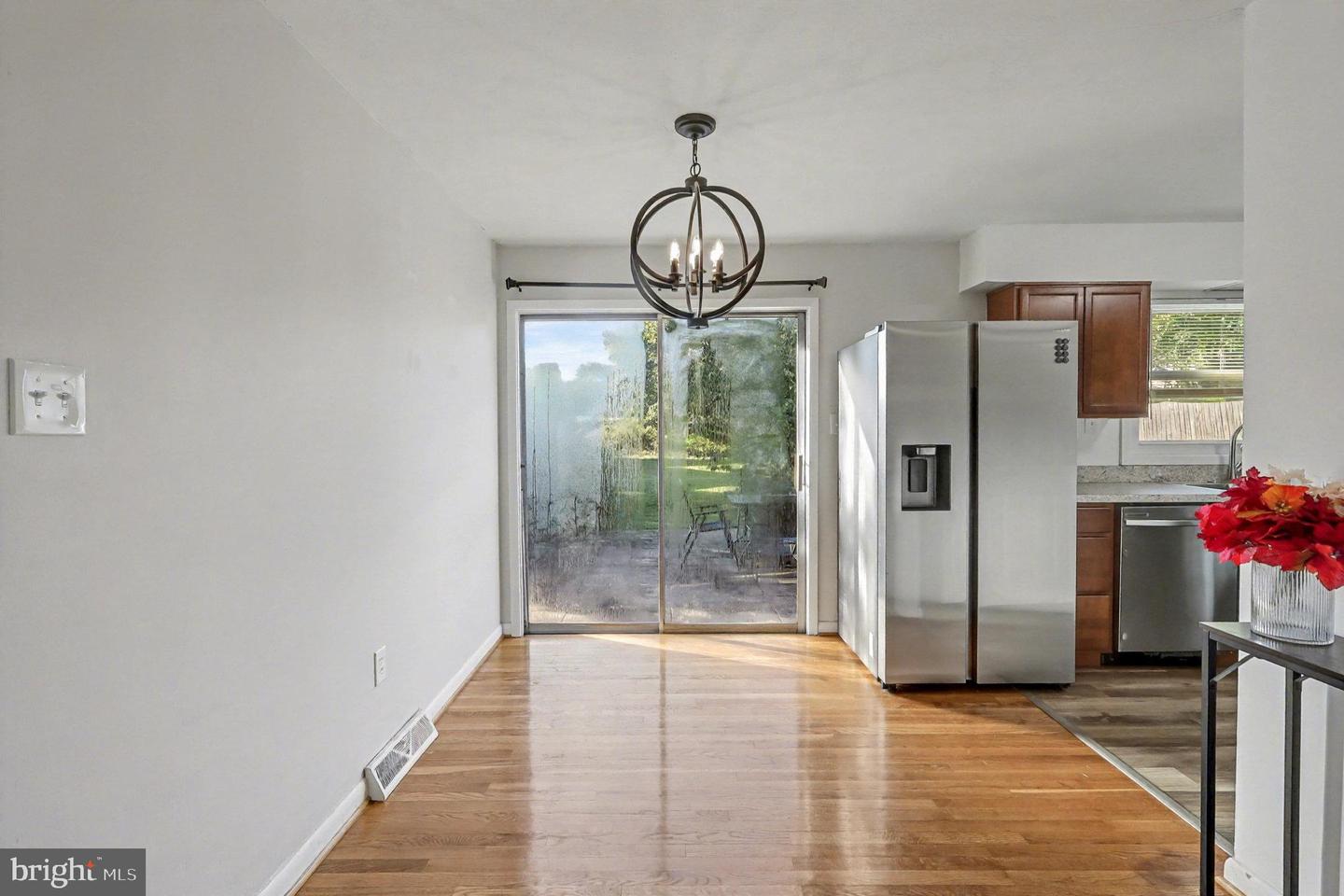 334 W 11TH ST, FRONT ROYAL, Virginia 22630, 3 Bedrooms Bedrooms, ,1 BathroomBathrooms,Residential,For sale,334 W 11TH ST,VAWR2012406 MLS # VAWR2012406