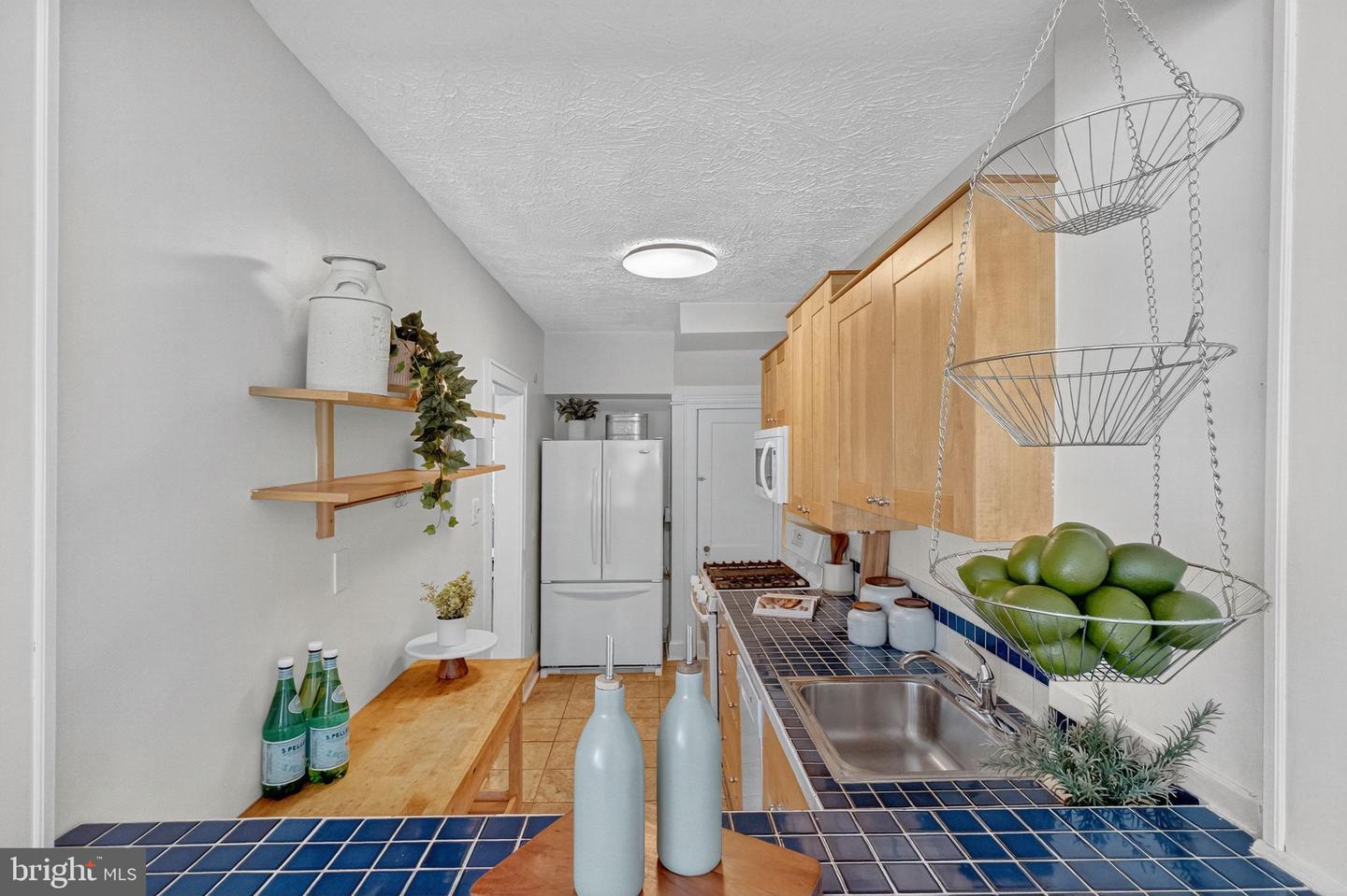 424 23RD PL NE, WASHINGTON, District Of Columbia 20002, 2 Bedrooms Bedrooms, ,1 BathroomBathrooms,Residential,For sale,424 23RD PL NE,DCDC2224234 MLS # DCDC2224234