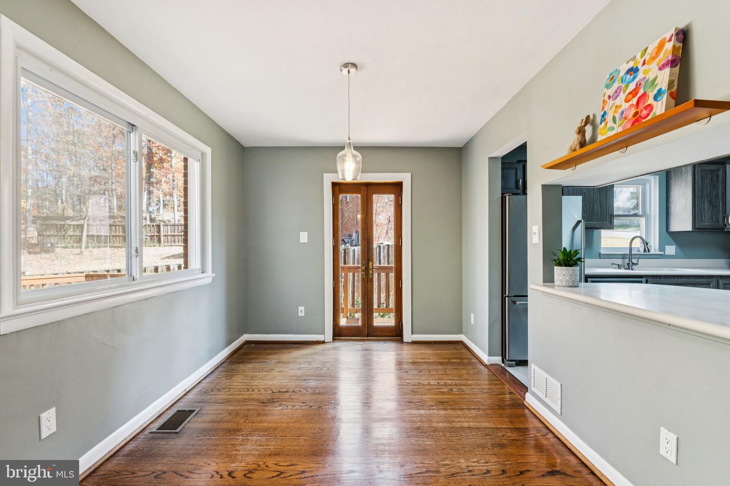 641 S GREENBRIER ST, ARLINGTON, Virginia 22204, 5 Bedrooms Bedrooms, ,2 BathroomsBathrooms,Residential,For sale,641 S GREENBRIER ST,VAAR2064298 MLS # VAAR2064298