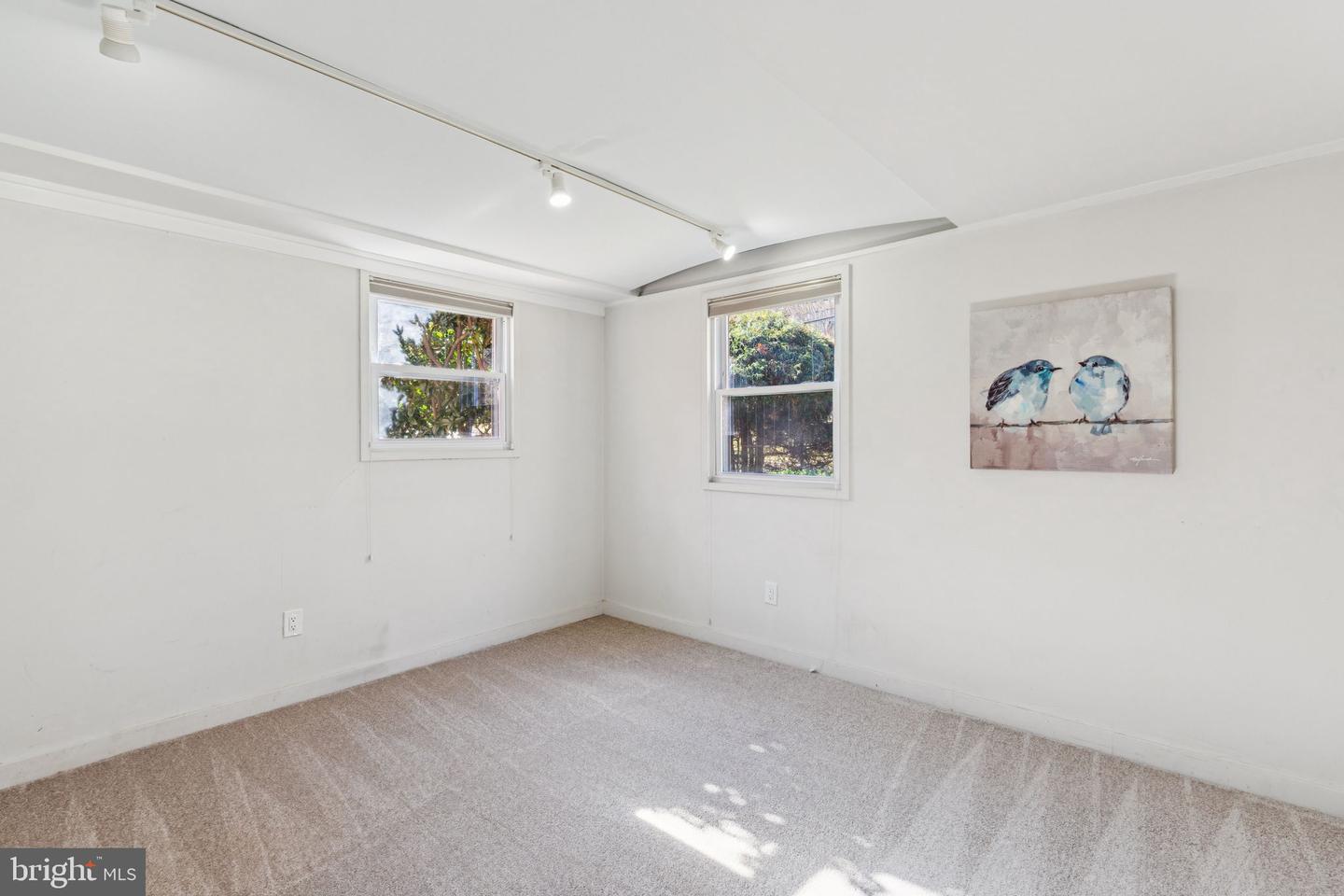 641 S GREENBRIER ST, ARLINGTON, Virginia 22204, 5 Bedrooms Bedrooms, ,2 BathroomsBathrooms,Residential,For sale,641 S GREENBRIER ST,VAAR2064298 MLS # VAAR2064298