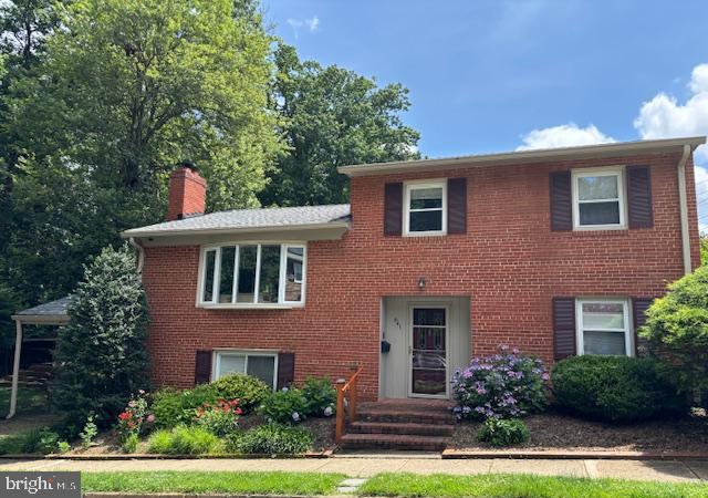 641 S GREENBRIER ST, ARLINGTON, Virginia 22204, 5 Bedrooms Bedrooms, ,2 BathroomsBathrooms,Residential,For sale,641 S GREENBRIER ST,VAAR2064298 MLS # VAAR2064298