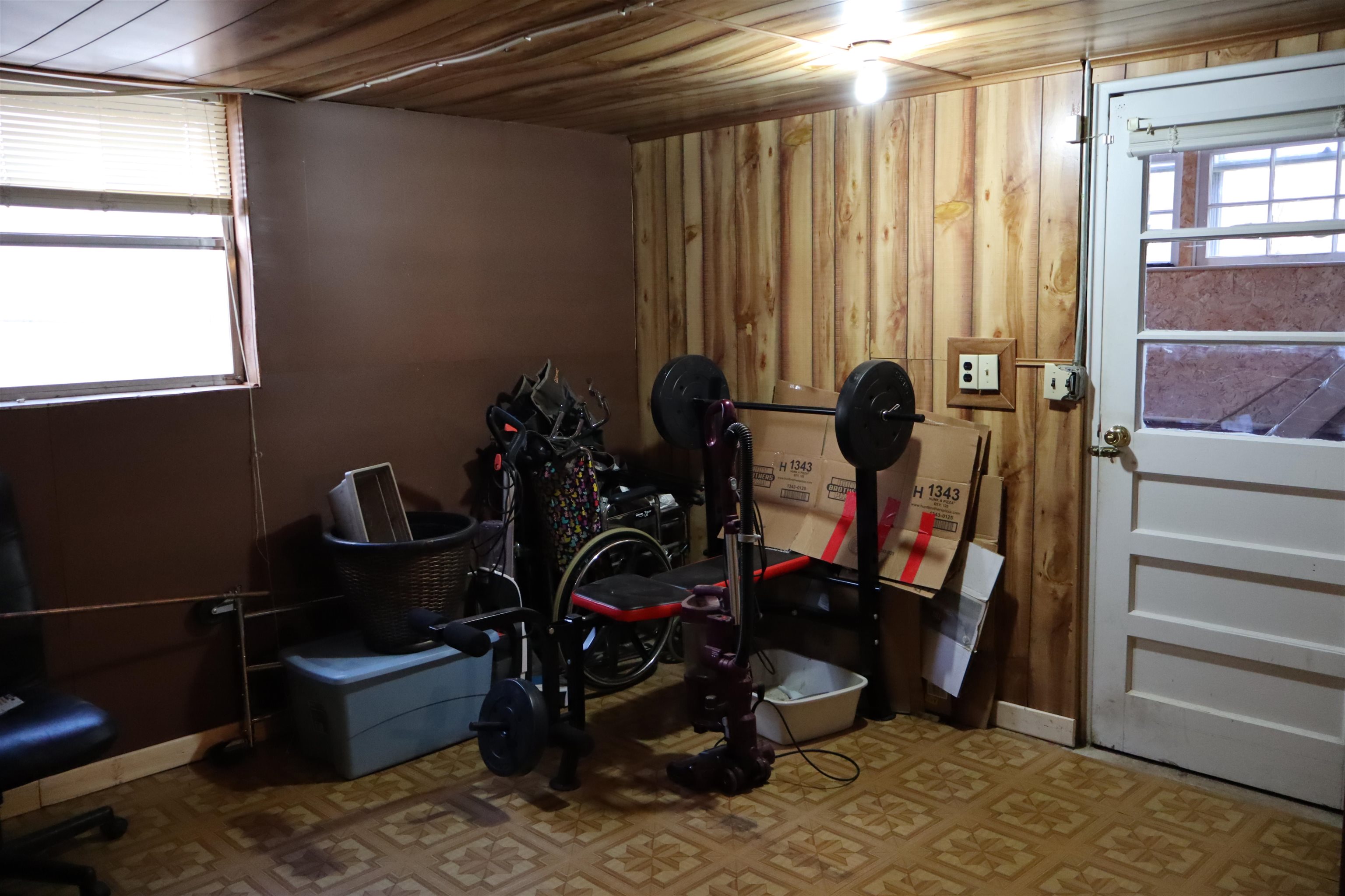 351 CAMPBELL ST, STAUNTON, Virginia 24401, 3 Bedrooms Bedrooms, ,1 BathroomBathrooms,Residential,351 CAMPBELL ST,671027 MLS # 671027