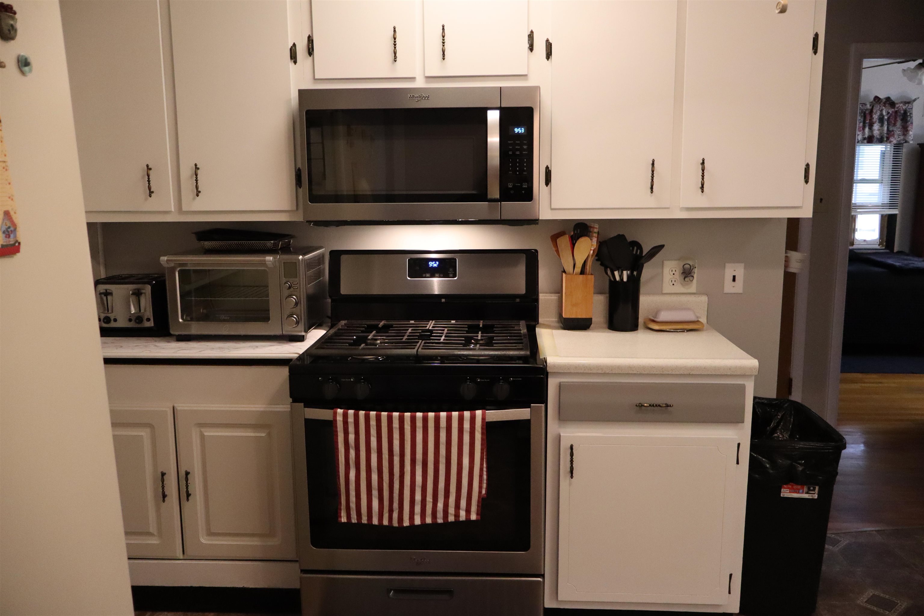 351 CAMPBELL ST, STAUNTON, Virginia 24401, 3 Bedrooms Bedrooms, ,1 BathroomBathrooms,Residential,351 CAMPBELL ST,671027 MLS # 671027