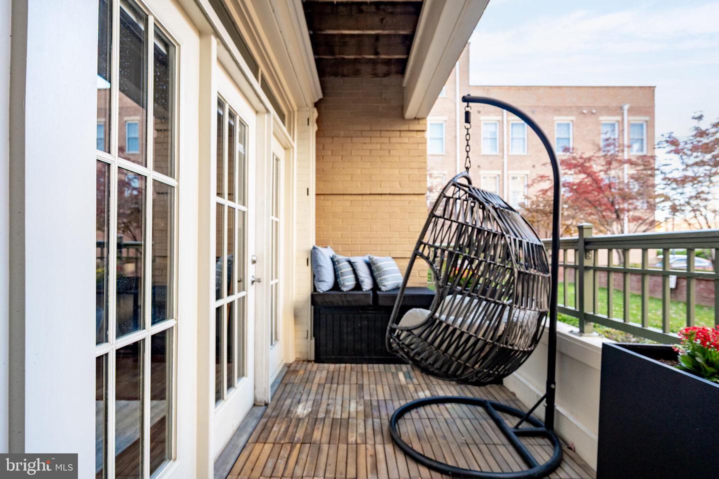 1115 CAMERON ST #119, ALEXANDRIA, Virginia 22314, 2 Bedrooms Bedrooms, ,2 BathroomsBathrooms,Residential,For sale,1115 CAMERON ST #119,VAAX2050470 MLS # VAAX2050470