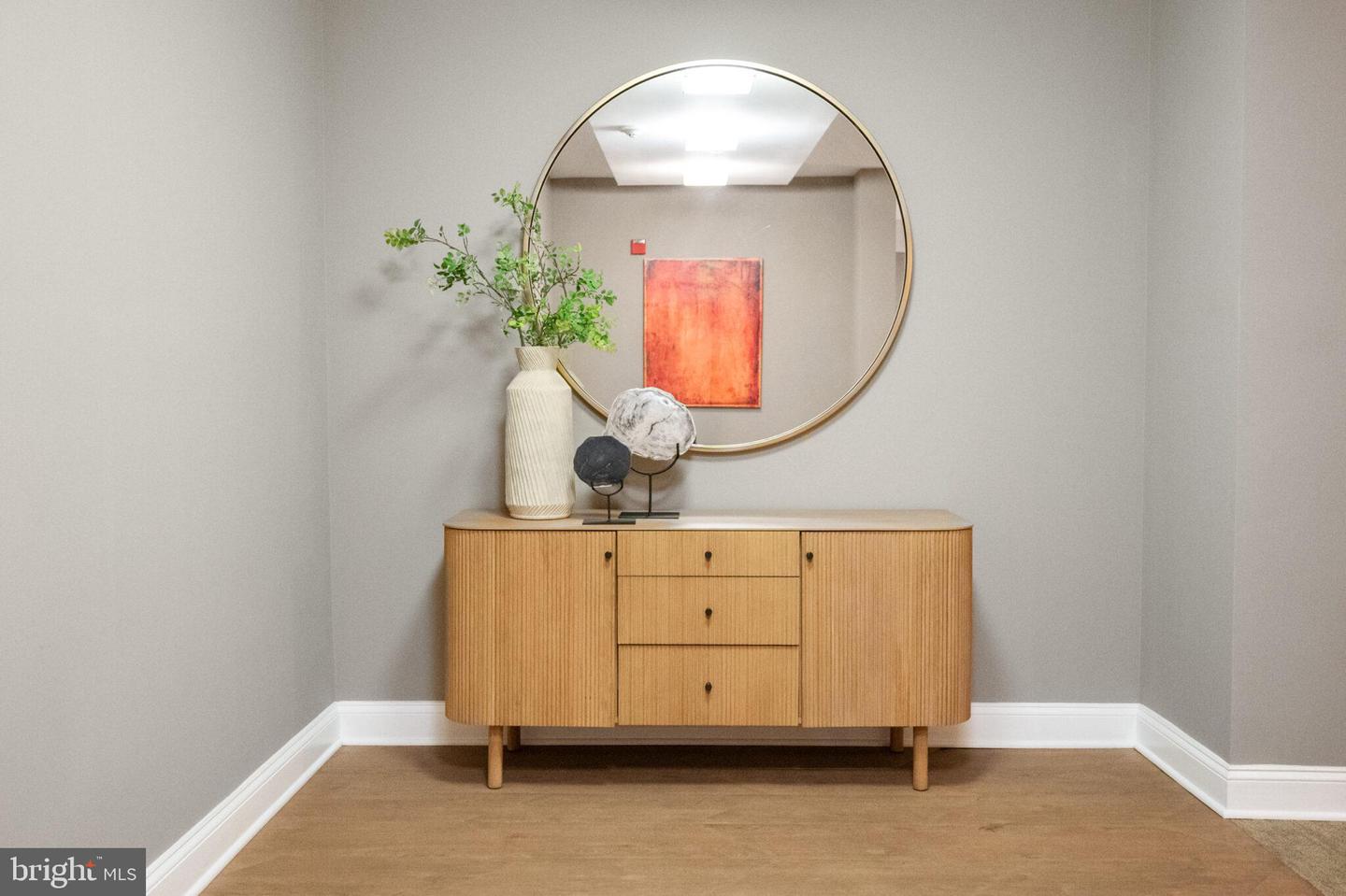 1115 CAMERON ST #119, ALEXANDRIA, Virginia 22314, 2 Bedrooms Bedrooms, ,2 BathroomsBathrooms,Residential,For sale,1115 CAMERON ST #119,VAAX2050470 MLS # VAAX2050470