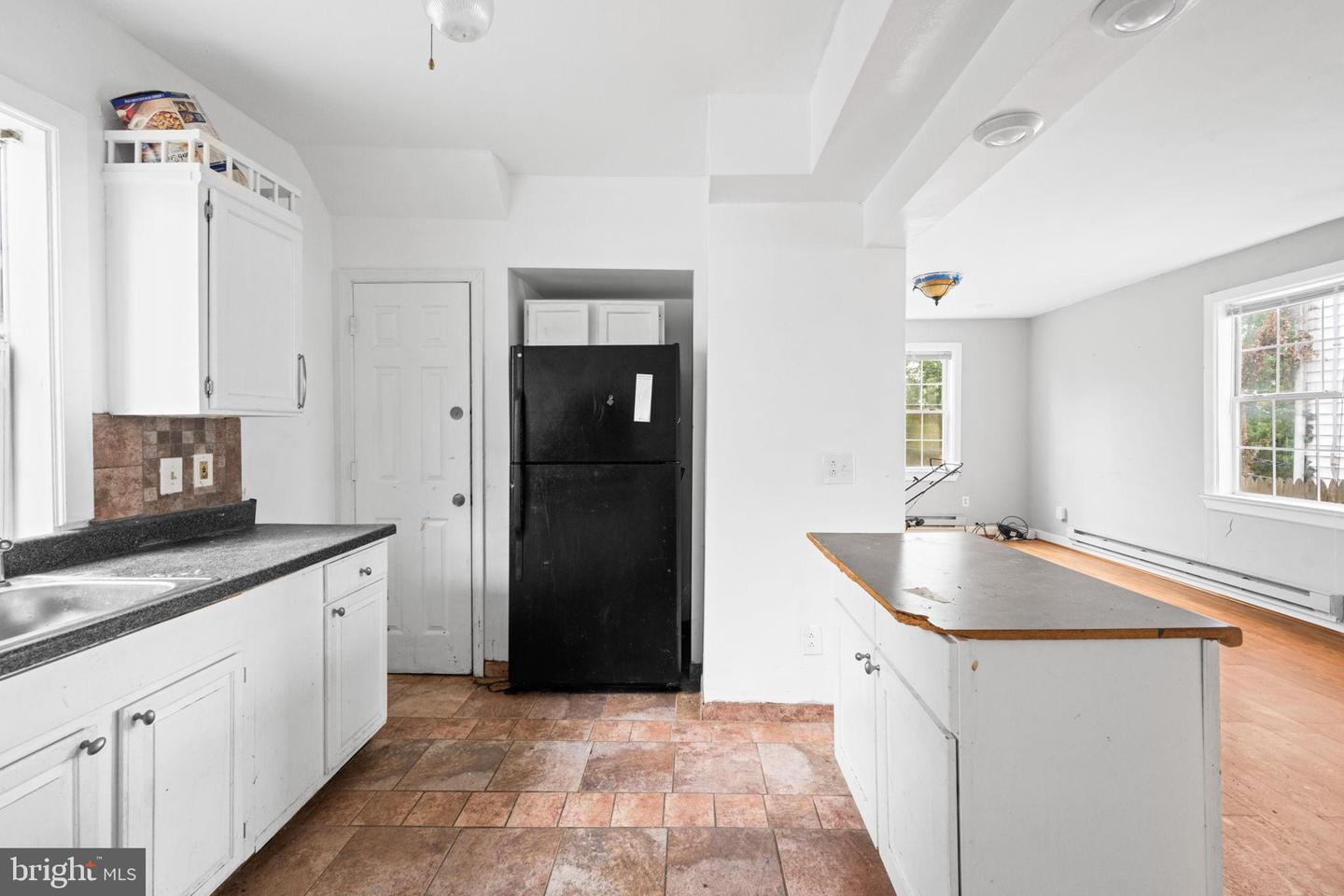 4225 GAULT PL NE, WASHINGTON, District Of Columbia 20019, 3 Bedrooms Bedrooms, 5 Rooms Rooms,2 BathroomsBathrooms,Residential,For sale,4225 GAULT PL NE,DCDC2226012 MLS # DCDC2226012