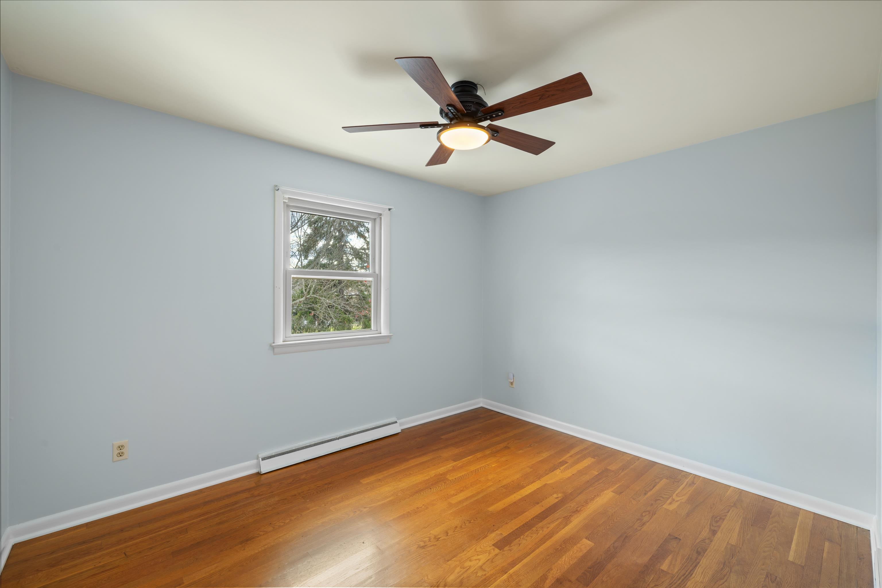 1358 KEESLING AVE, WAYNESBORO, Virginia 22980, 4 Bedrooms Bedrooms, ,1 BathroomBathrooms,Residential,1358 KEESLING AVE,671008 MLS # 671008 1358 KEESLING AVE, WAYNESBORO, Virginia 22980, 4 Bedrooms Bedrooms, ,1 BathroomBathrooms,Residential,1358 KEESLING AVE,671008 MLS # 671008