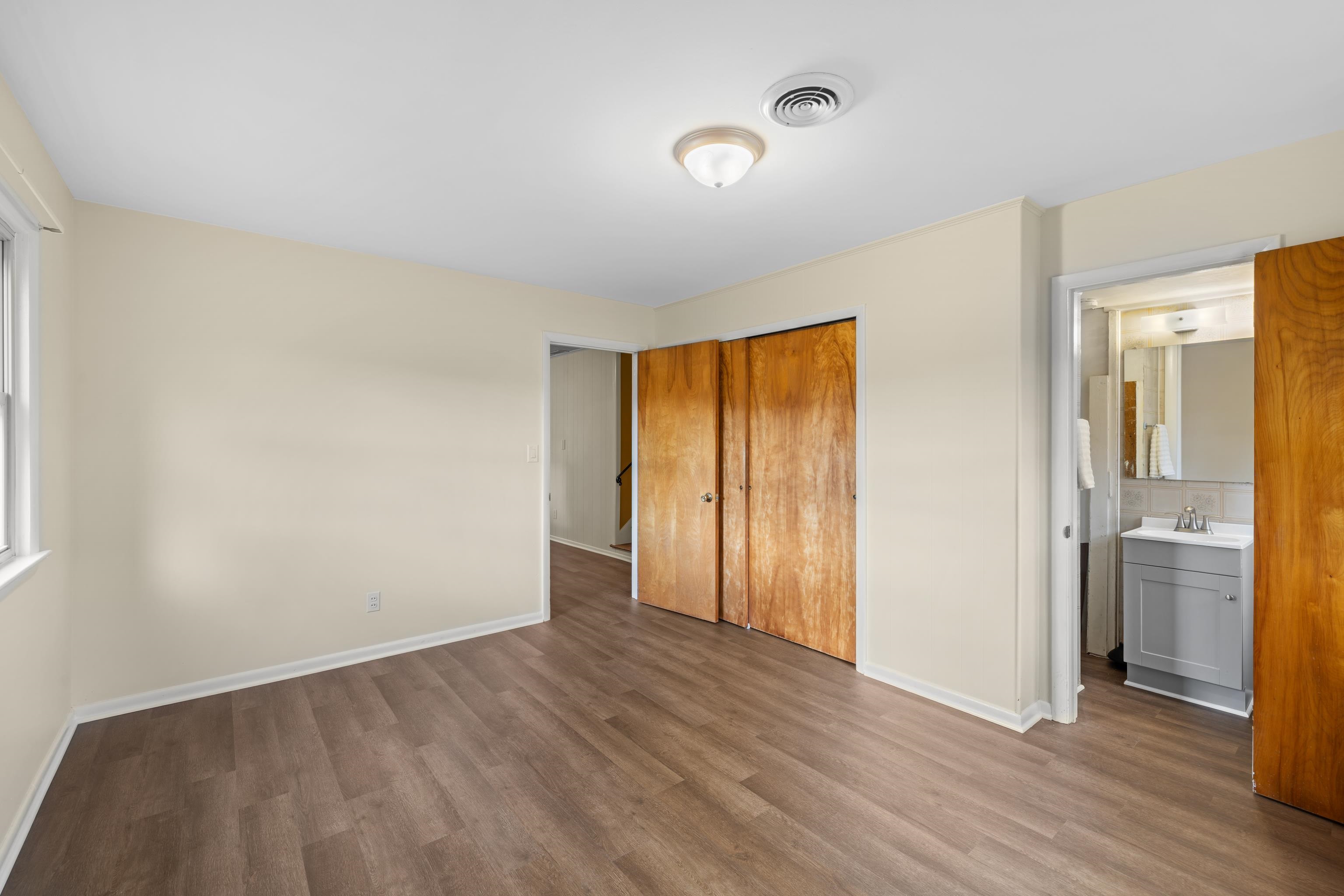 1358 KEESLING AVE, WAYNESBORO, Virginia 22980, 4 Bedrooms Bedrooms, ,1 BathroomBathrooms,Residential,1358 KEESLING AVE,671008 MLS # 671008 1358 KEESLING AVE, WAYNESBORO, Virginia 22980, 4 Bedrooms Bedrooms, ,1 BathroomBathrooms,Residential,1358 KEESLING AVE,671008 MLS # 671008