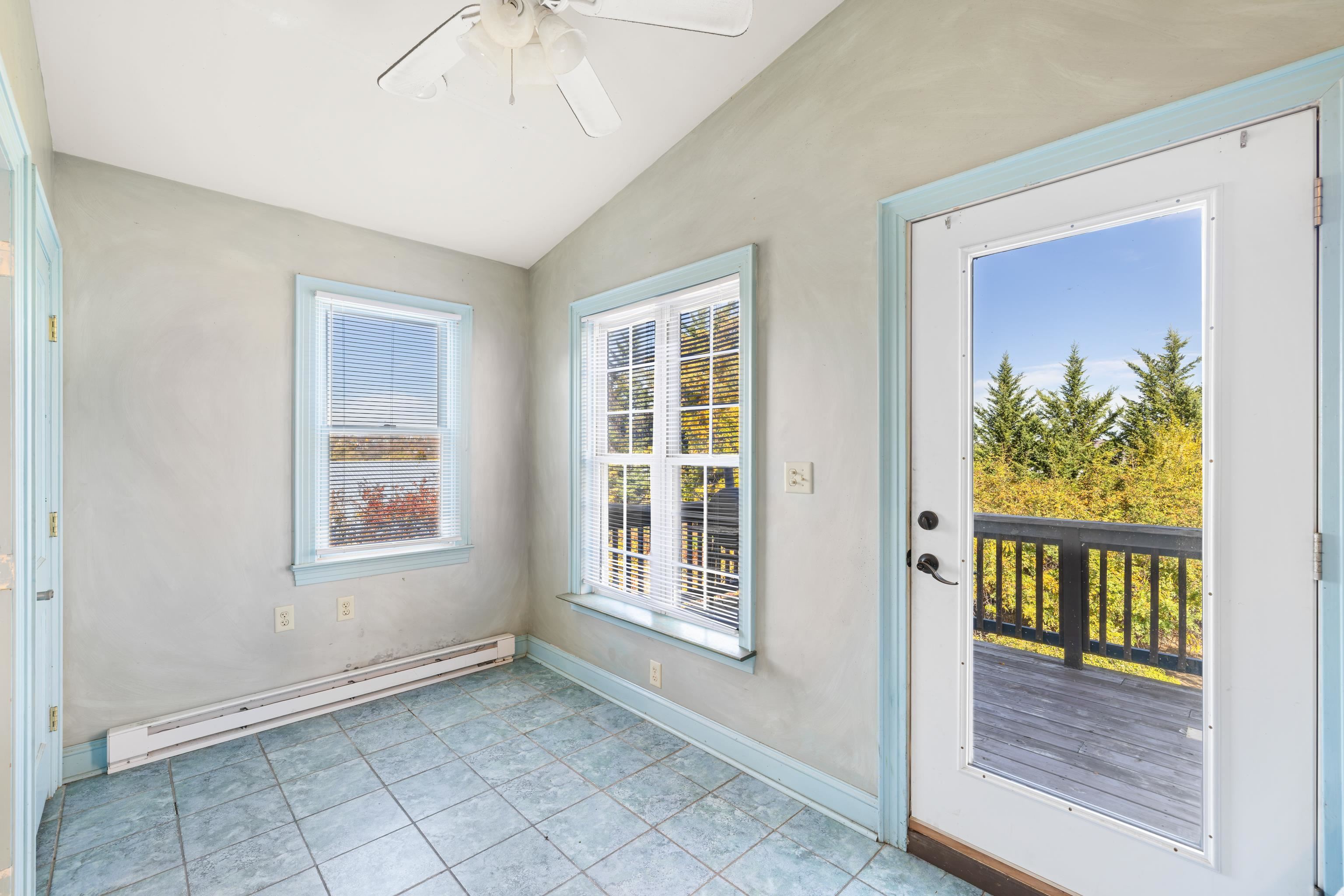 705 RICHMOND AVE, STAUNTON, Virginia 24401, 5 Bedrooms Bedrooms, ,3 BathroomsBathrooms,Residential,705 RICHMOND AVE,671009 MLS # 671009 705 RICHMOND AVE, STAUNTON, Virginia 24401, 5 Bedrooms Bedrooms, ,3 BathroomsBathrooms,Residential,705 RICHMOND AVE,671009 MLS # 671009