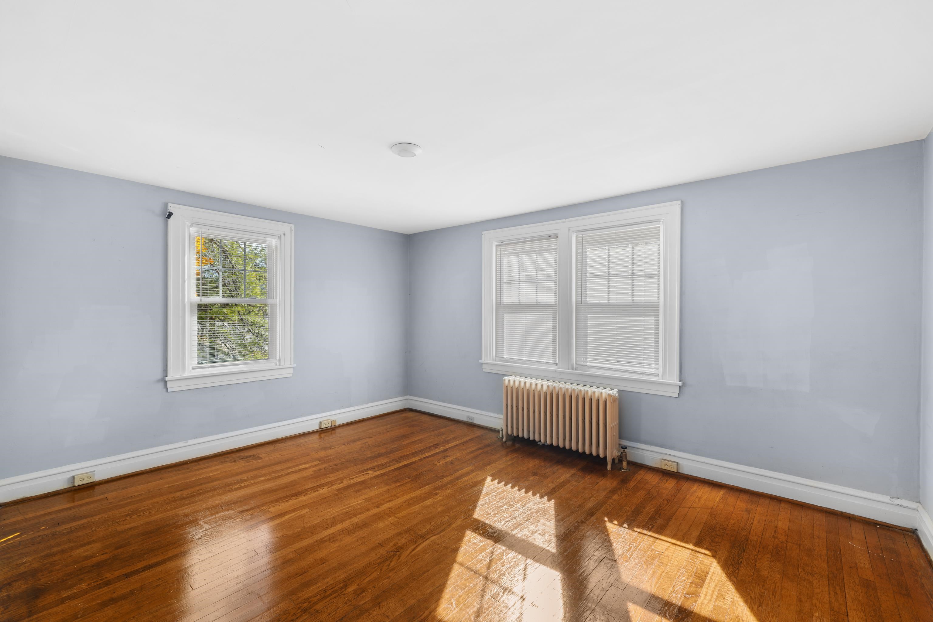 705 RICHMOND AVE, STAUNTON, Virginia 24401, 5 Bedrooms Bedrooms, ,3 BathroomsBathrooms,Residential,705 RICHMOND AVE,671009 MLS # 671009 705 RICHMOND AVE, STAUNTON, Virginia 24401, 5 Bedrooms Bedrooms, ,3 BathroomsBathrooms,Residential,705 RICHMOND AVE,671009 MLS # 671009