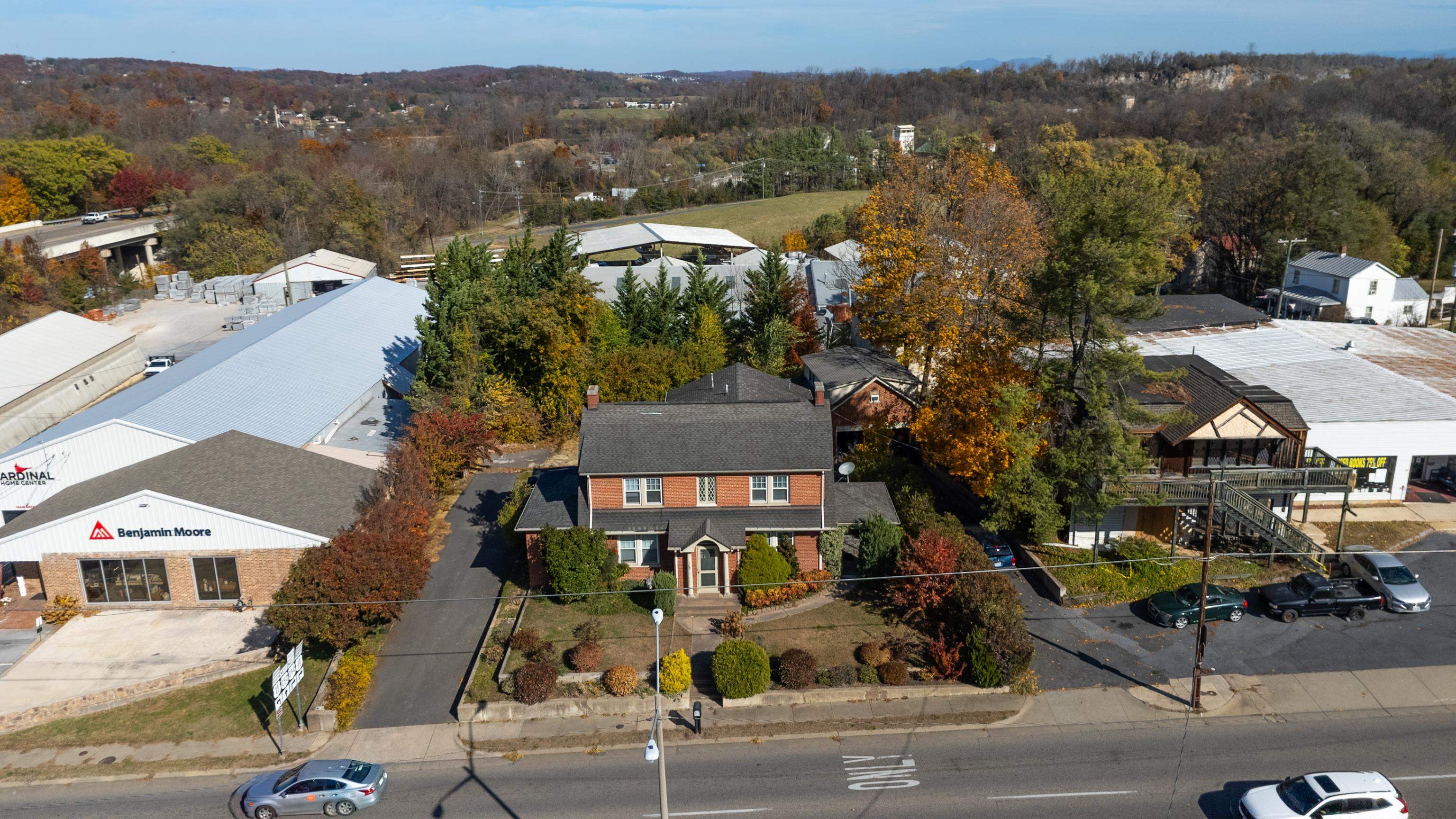 705 RICHMOND AVE, STAUNTON, Virginia 24401, 5 Bedrooms Bedrooms, ,3 BathroomsBathrooms,Residential,705 RICHMOND AVE,671009 MLS # 671009 705 RICHMOND AVE, STAUNTON, Virginia 24401, 5 Bedrooms Bedrooms, ,3 BathroomsBathrooms,Residential,705 RICHMOND AVE,671009 MLS # 671009