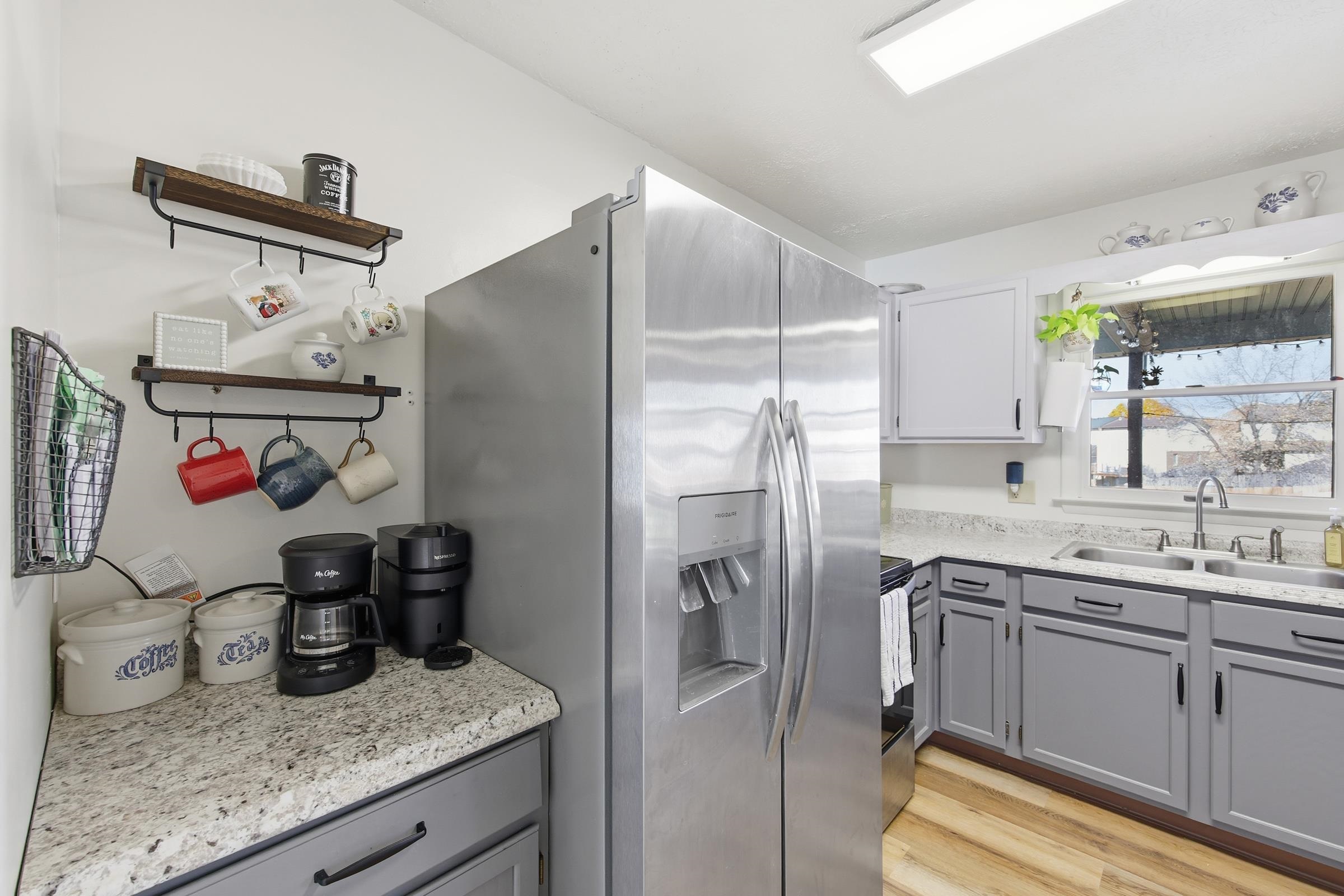 163 E RESERVOIR RD, WOODSTOCK, Virginia 22664, 2 Bedrooms Bedrooms, ,1 BathroomBathrooms,Residential,163 E RESERVOIR RD,671010 MLS # 671010