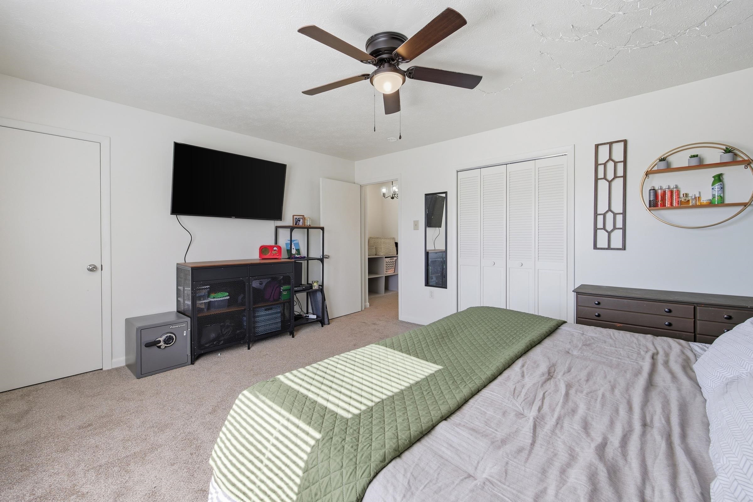 163 E RESERVOIR RD, WOODSTOCK, Virginia 22664, 2 Bedrooms Bedrooms, ,1 BathroomBathrooms,Residential,163 E RESERVOIR RD,671010 MLS # 671010