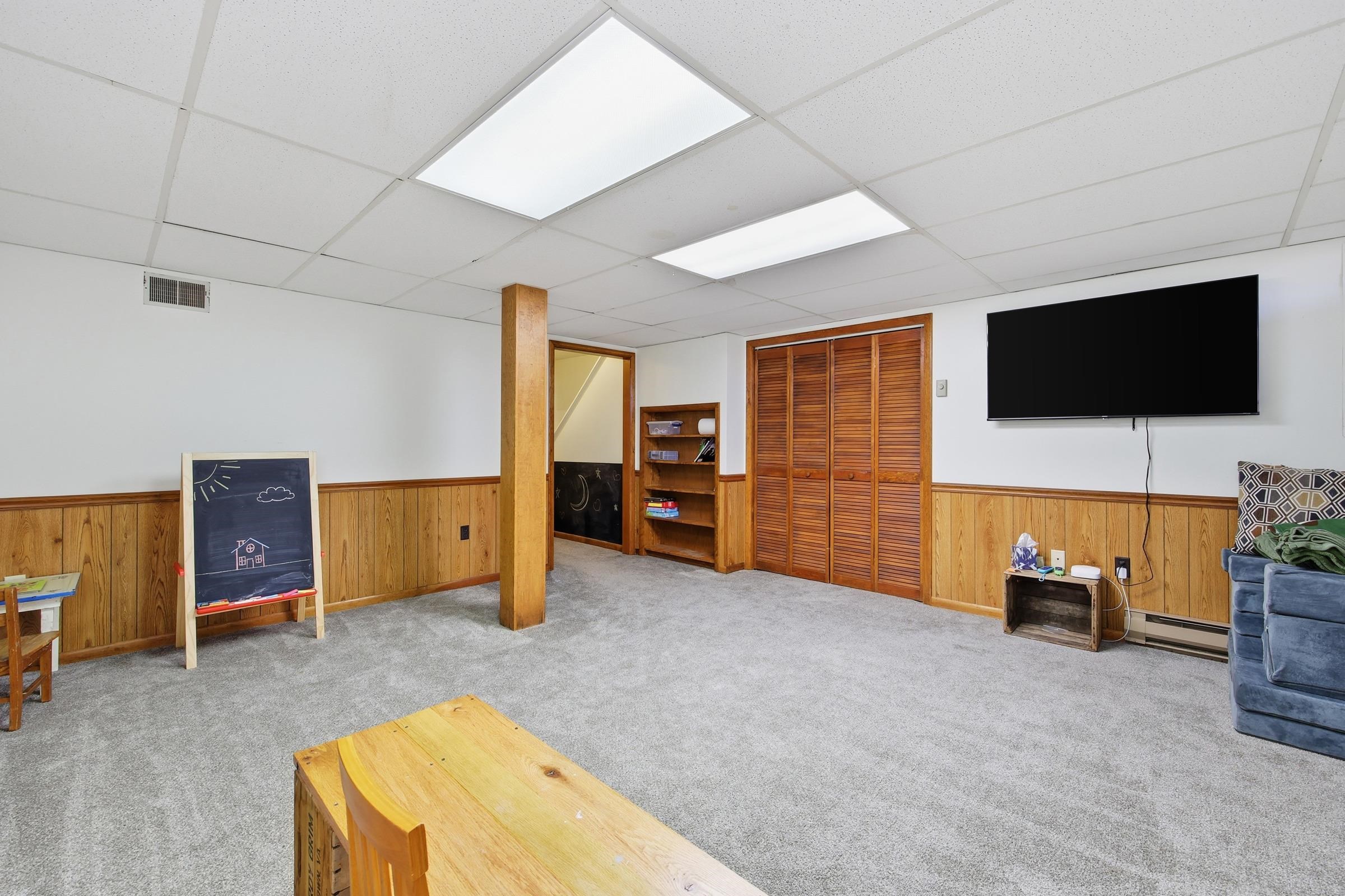 163 E RESERVOIR RD, WOODSTOCK, Virginia 22664, 2 Bedrooms Bedrooms, ,1 BathroomBathrooms,Residential,163 E RESERVOIR RD,671010 MLS # 671010