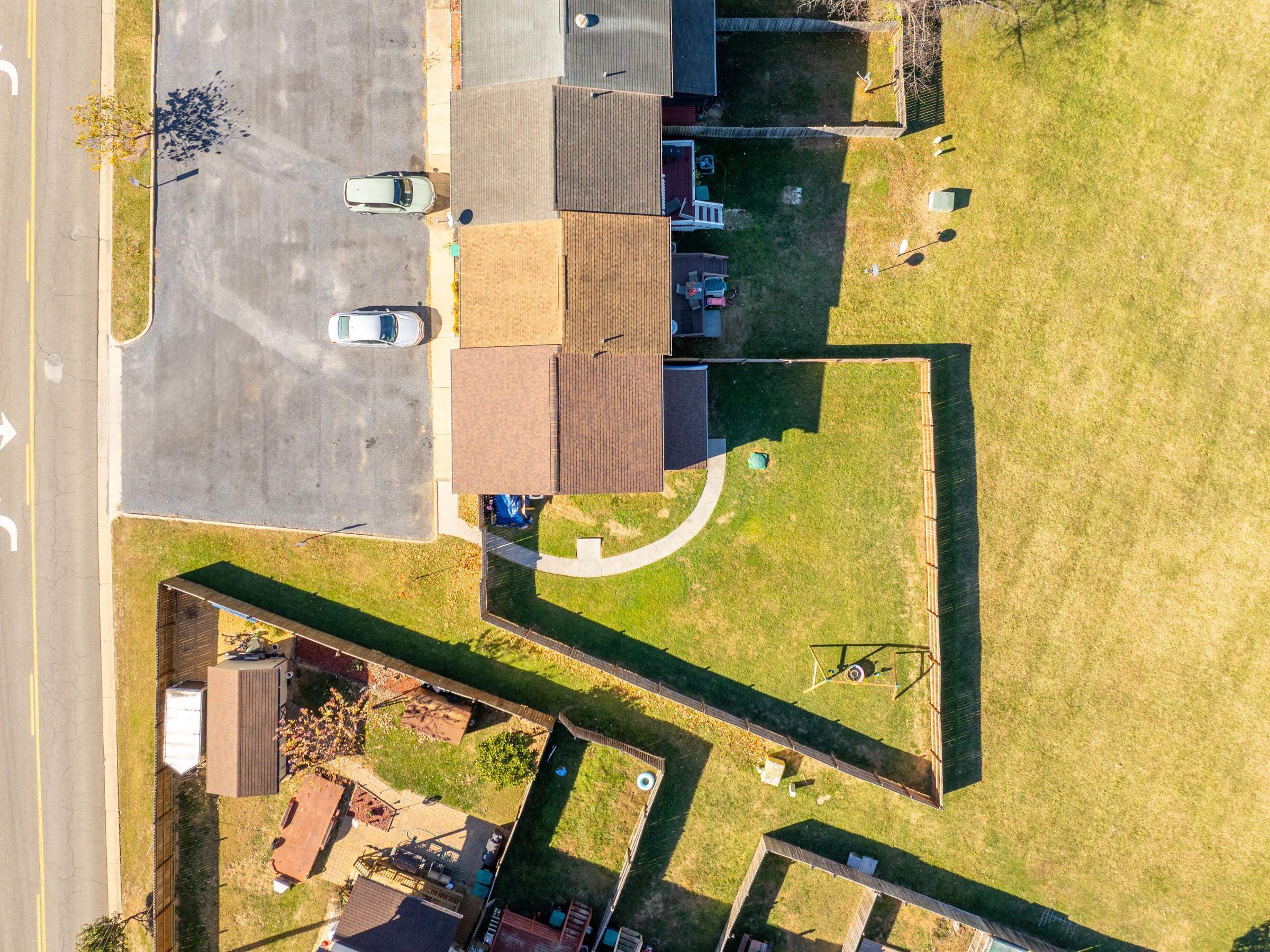 163 E RESERVOIR RD, WOODSTOCK, Virginia 22664, 2 Bedrooms Bedrooms, ,1 BathroomBathrooms,Residential,163 E RESERVOIR RD,671010 MLS # 671010