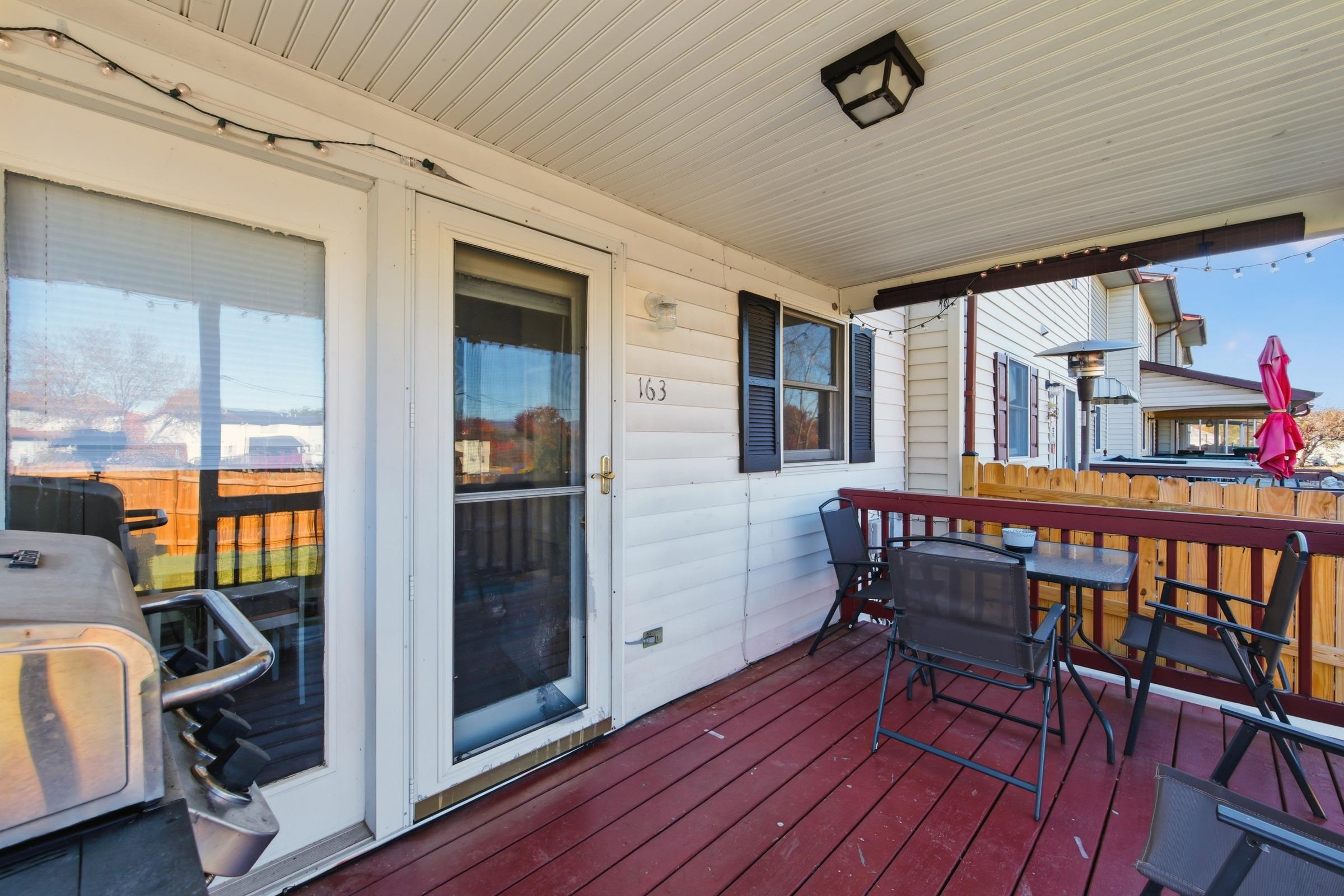 163 E RESERVOIR RD, WOODSTOCK, Virginia 22664, 2 Bedrooms Bedrooms, ,1 BathroomBathrooms,Residential,163 E RESERVOIR RD,671010 MLS # 671010