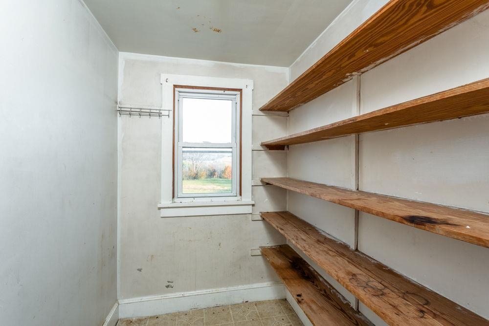 3190 WINSINGER DR, BROADWAY, Virginia 22815, 4 Bedrooms Bedrooms, ,1 BathroomBathrooms,Residential,3190 WINSINGER DR,671017 MLS # 671017