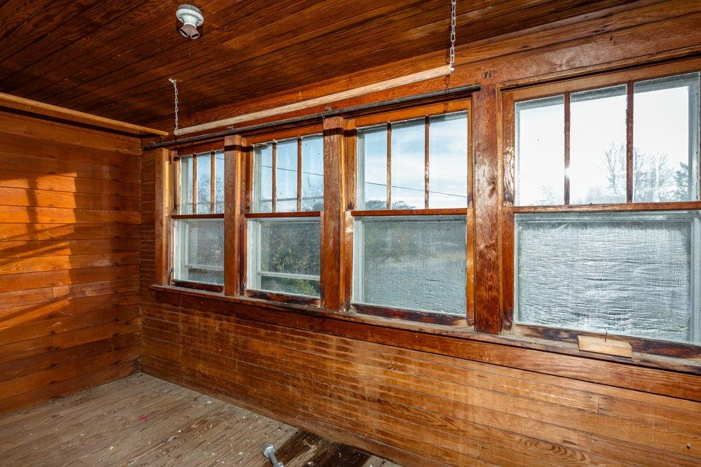 3190 WINSINGER DR, BROADWAY, Virginia 22815, 4 Bedrooms Bedrooms, ,1 BathroomBathrooms,Residential,3190 WINSINGER DR,671017 MLS # 671017