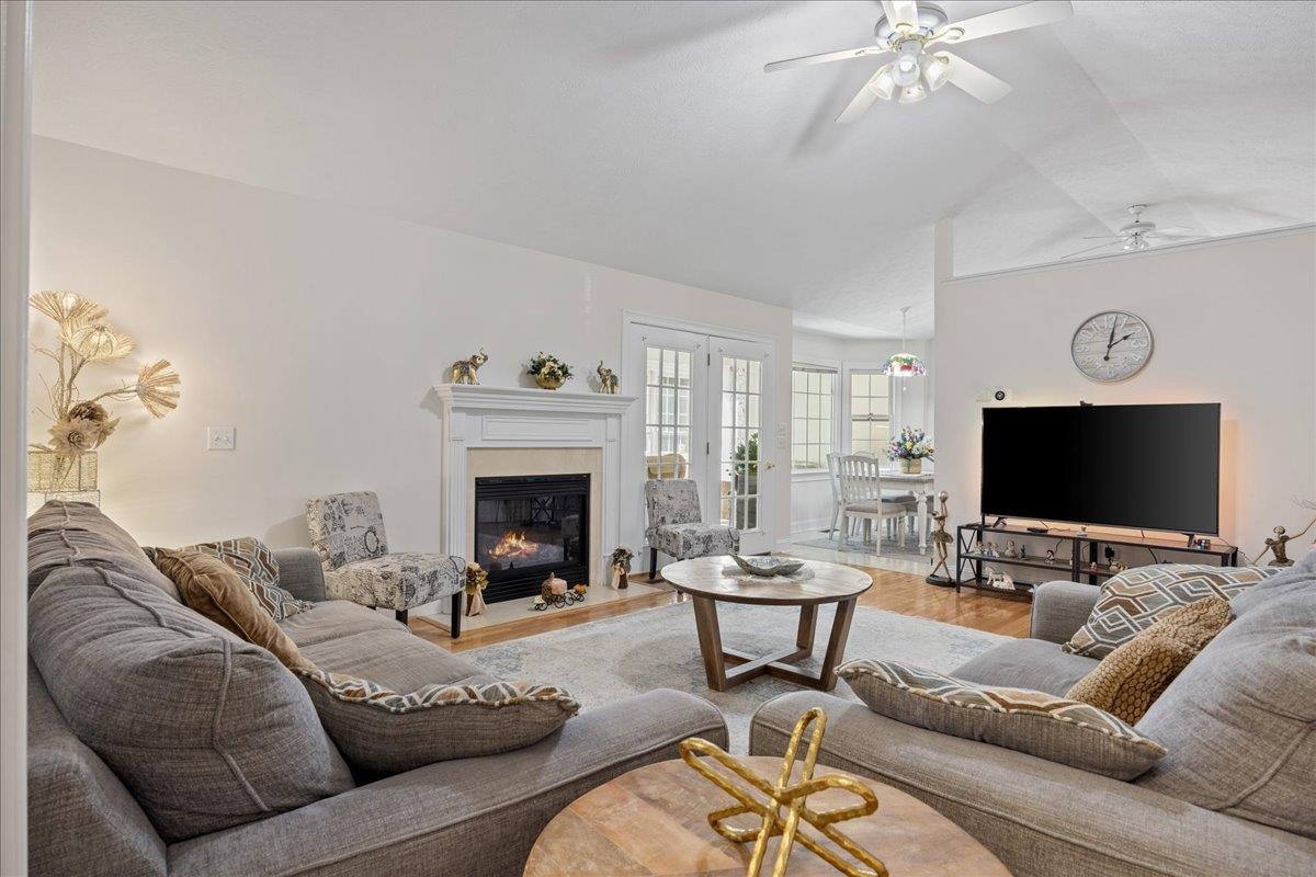 2915 BARRINGTON DR, ROCKINGHAM, Virginia 22801, 3 Bedrooms Bedrooms, ,2 BathroomsBathrooms,Residential,2915 BARRINGTON DR,671020 MLS # 671020 2915 BARRINGTON DR, ROCKINGHAM, Virginia 22801, 3 Bedrooms Bedrooms, ,2 BathroomsBathrooms,Residential,2915 BARRINGTON DR,671020 MLS # 671020