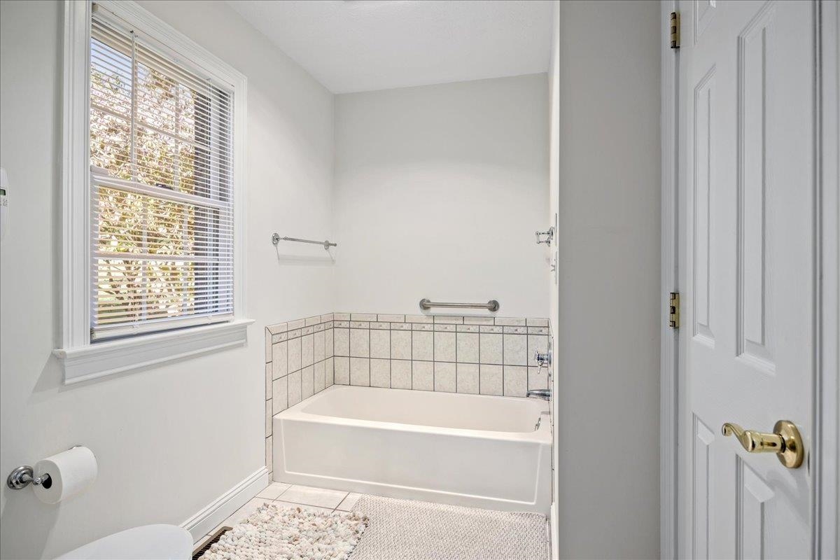 2915 BARRINGTON DR, ROCKINGHAM, Virginia 22801, 3 Bedrooms Bedrooms, ,2 BathroomsBathrooms,Residential,2915 BARRINGTON DR,671020 MLS # 671020 2915 BARRINGTON DR, ROCKINGHAM, Virginia 22801, 3 Bedrooms Bedrooms, ,2 BathroomsBathrooms,Residential,2915 BARRINGTON DR,671020 MLS # 671020