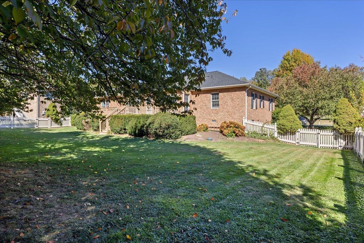 2915 BARRINGTON DR, ROCKINGHAM, Virginia 22801, 3 Bedrooms Bedrooms, ,2 BathroomsBathrooms,Residential,2915 BARRINGTON DR,671020 MLS # 671020 2915 BARRINGTON DR, ROCKINGHAM, Virginia 22801, 3 Bedrooms Bedrooms, ,2 BathroomsBathrooms,Residential,2915 BARRINGTON DR,671020 MLS # 671020