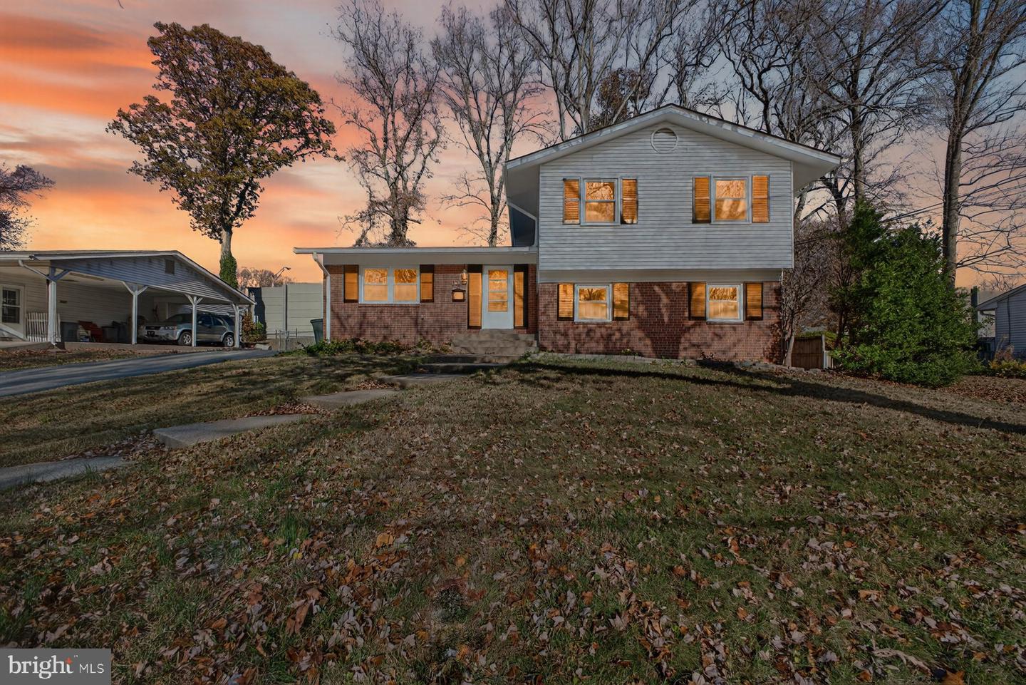 10230 ANTIETAM AVE, FAIRFAX, Virginia 22030, 5 Bedrooms Bedrooms, ,2 BathroomsBathrooms,Residential,For sale,10230 ANTIETAM AVE,VAFC2007188 MLS # VAFC2007188