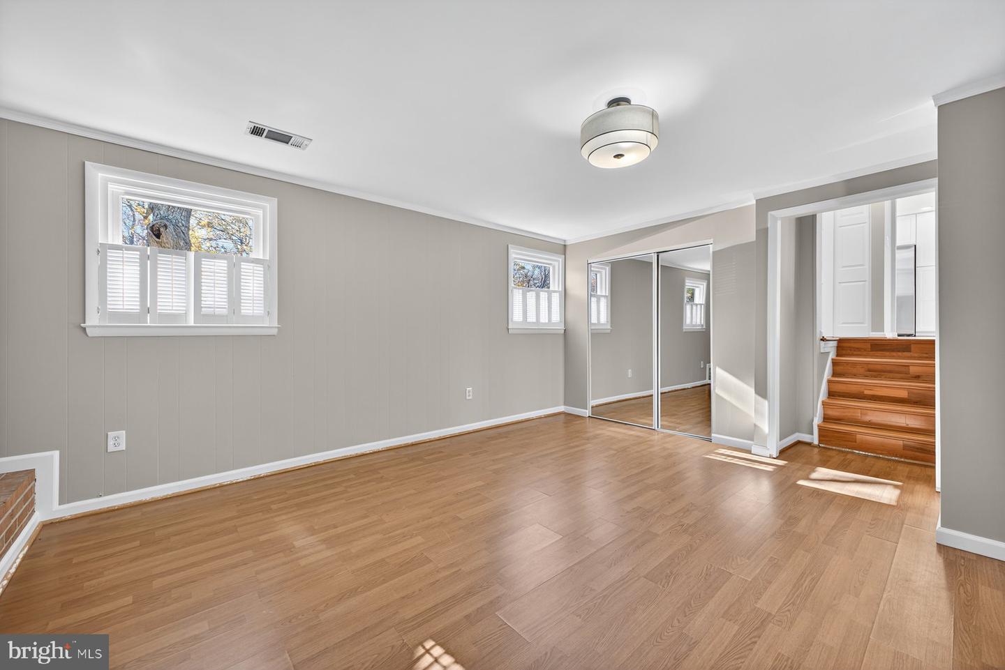 10230 ANTIETAM AVE, FAIRFAX, Virginia 22030, 5 Bedrooms Bedrooms, ,2 BathroomsBathrooms,Residential,For sale,10230 ANTIETAM AVE,VAFC2007188 MLS # VAFC2007188