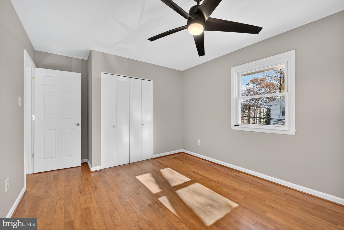 10230 ANTIETAM AVE, FAIRFAX, Virginia 22030, 5 Bedrooms Bedrooms, ,2 BathroomsBathrooms,Residential,For sale,10230 ANTIETAM AVE,VAFC2007188 MLS # VAFC2007188