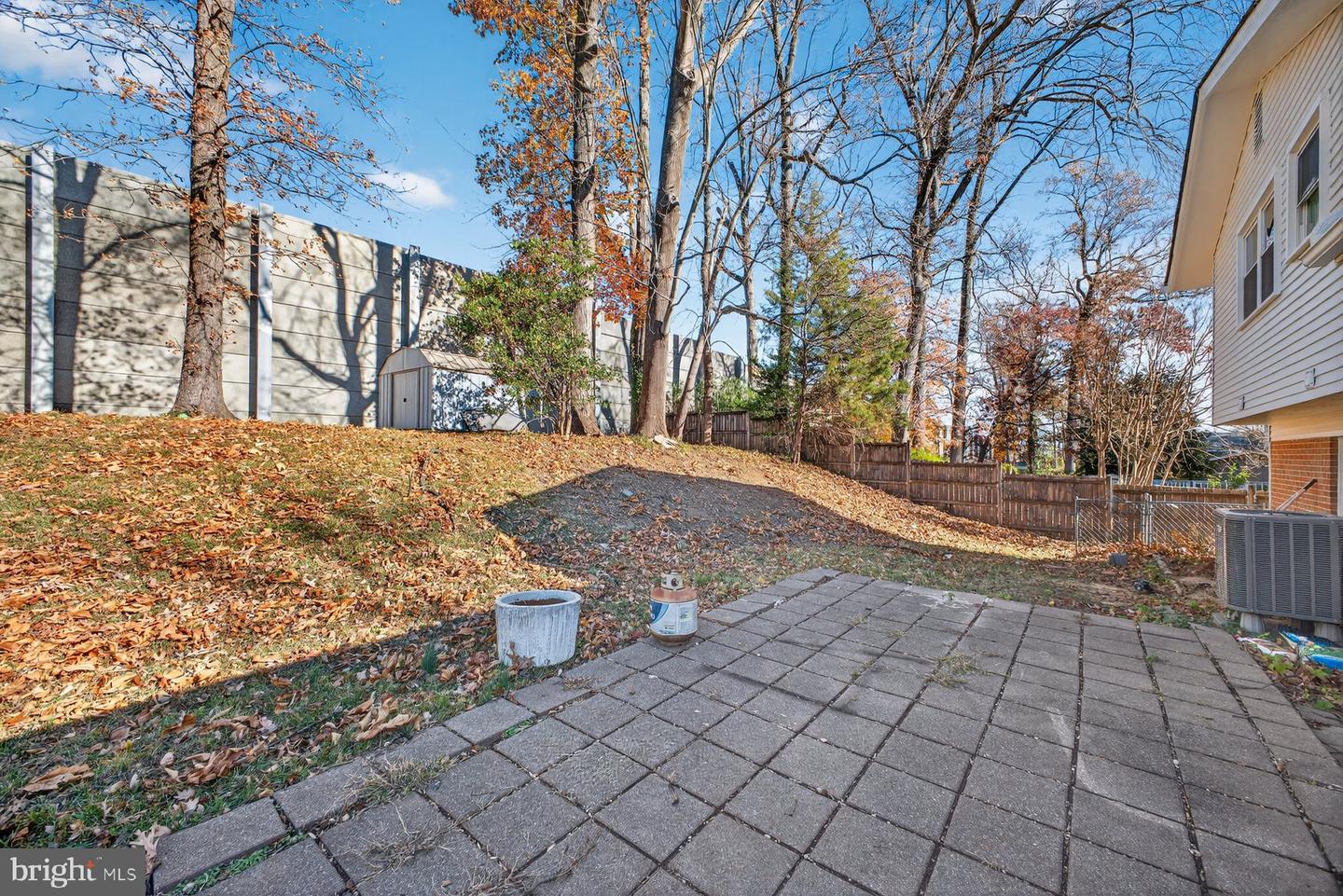 10230 ANTIETAM AVE, FAIRFAX, Virginia 22030, 5 Bedrooms Bedrooms, ,2 BathroomsBathrooms,Residential,For sale,10230 ANTIETAM AVE,VAFC2007188 MLS # VAFC2007188