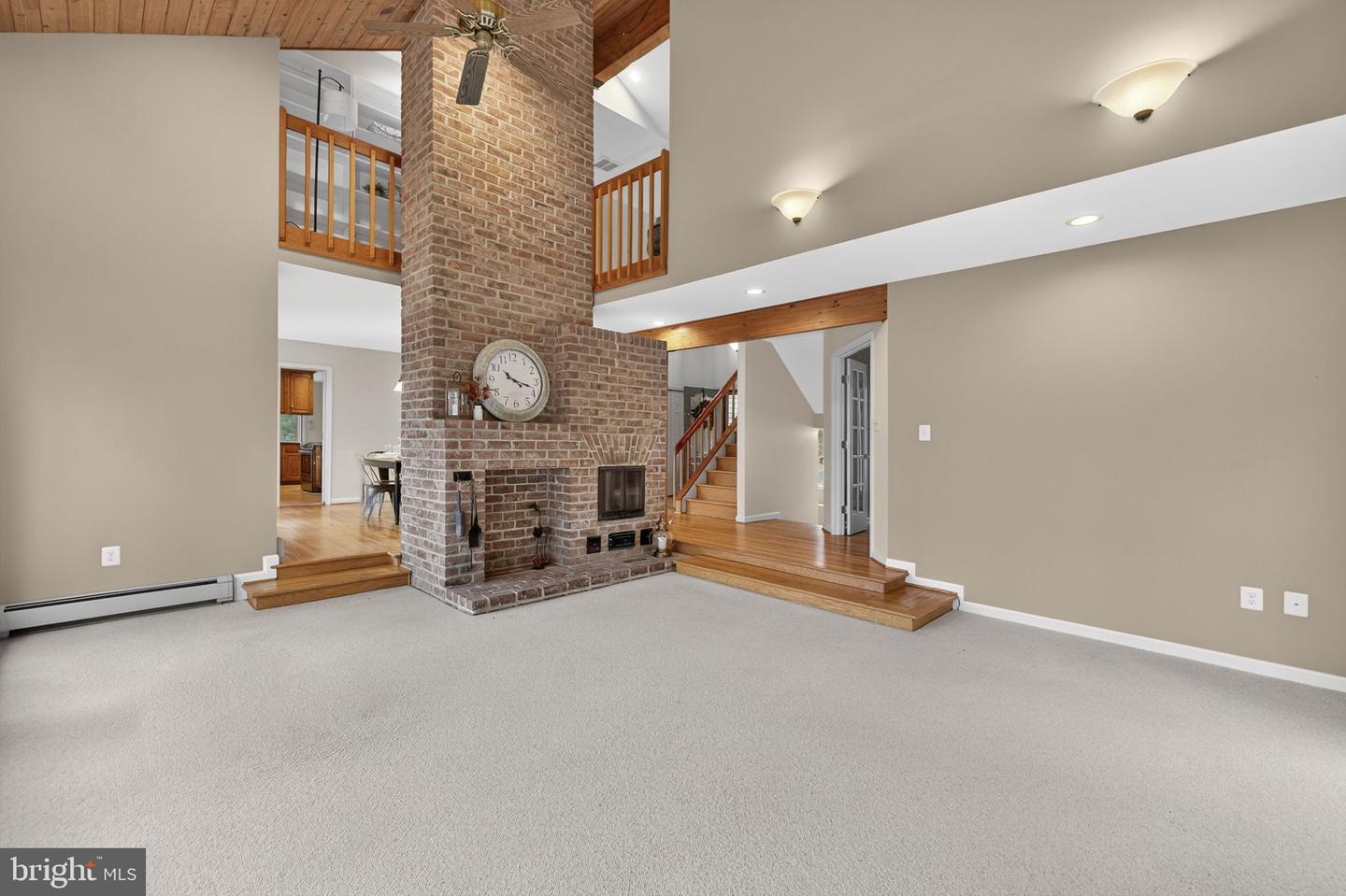 8423 LOCK LN, WARRENTON, Virginia 20186, 3 Bedrooms Bedrooms, ,3 BathroomsBathrooms,Residential,For sale,8423 LOCK LN,VAFQ2019374 MLS # VAFQ2019374