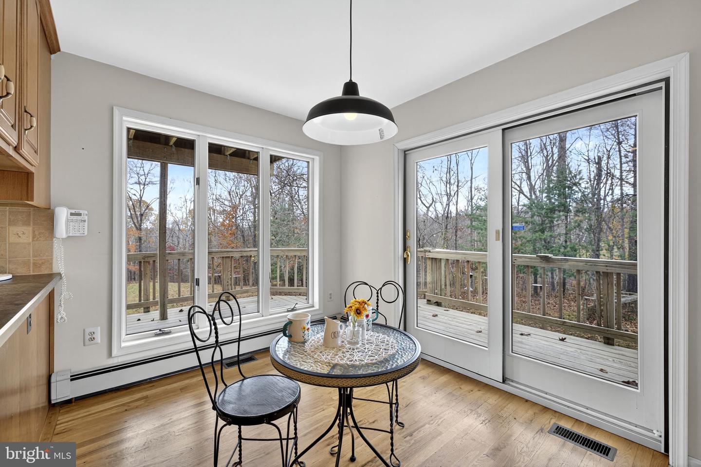 8423 LOCK LN, WARRENTON, Virginia 20186, 3 Bedrooms Bedrooms, ,3 BathroomsBathrooms,Residential,For sale,8423 LOCK LN,VAFQ2019374 MLS # VAFQ2019374