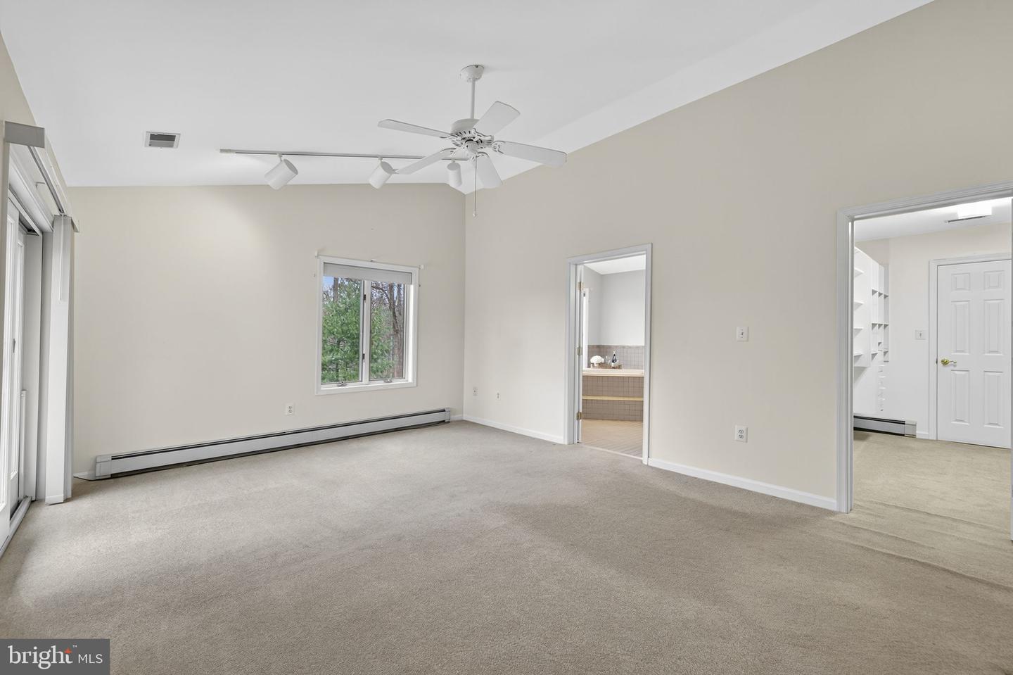 8423 LOCK LN, WARRENTON, Virginia 20186, 3 Bedrooms Bedrooms, ,3 BathroomsBathrooms,Residential,For sale,8423 LOCK LN,VAFQ2019374 MLS # VAFQ2019374