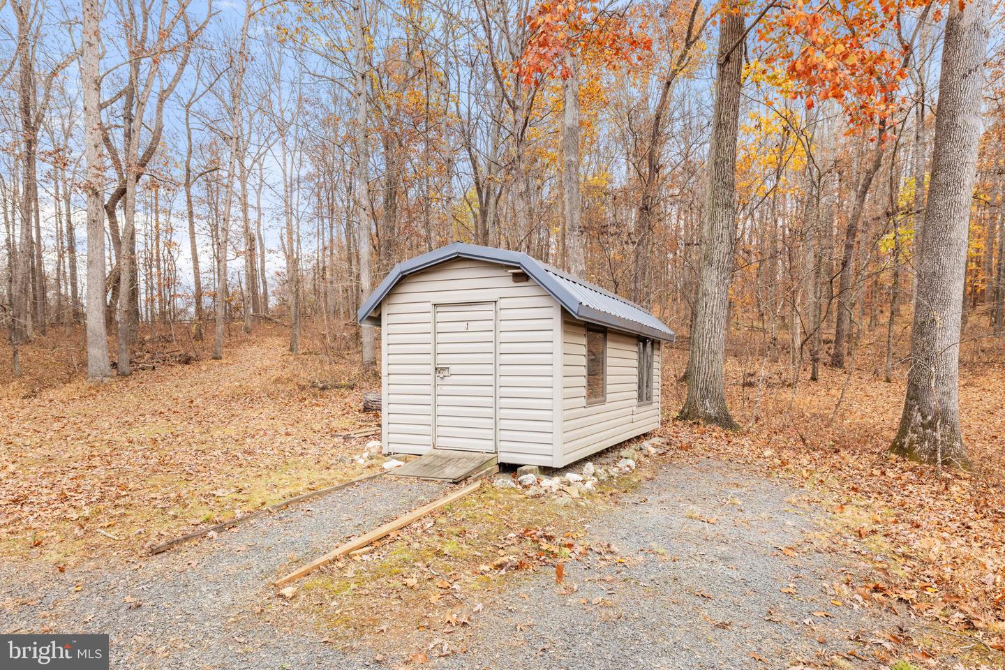 8423 LOCK LN, WARRENTON, Virginia 20186, 3 Bedrooms Bedrooms, ,3 BathroomsBathrooms,Residential,For sale,8423 LOCK LN,VAFQ2019374 MLS # VAFQ2019374