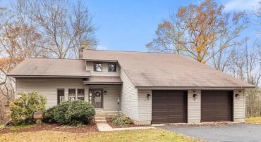 8423 LOCK LN, WARRENTON, Virginia 20186, 3 Bedrooms Bedrooms, ,3 BathroomsBathrooms,Residential,For sale,8423 LOCK LN,VAFQ2019374 MLS # VAFQ2019374