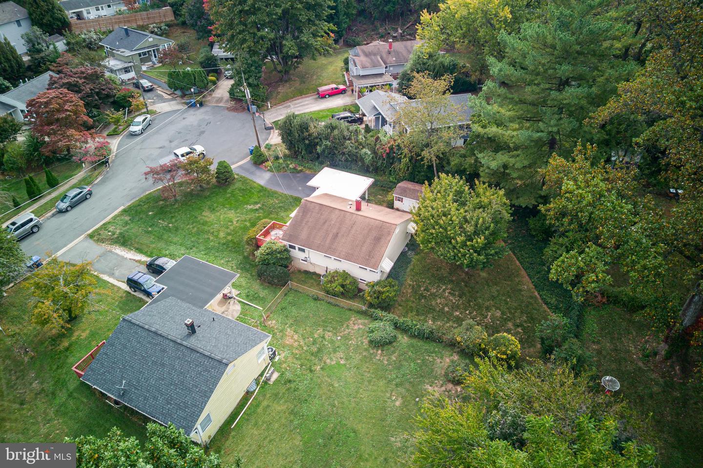 7124 WADE PL, FALLS CHURCH, Virginia 22042, 3 Bedrooms Bedrooms, 11 Rooms Rooms,2 BathroomsBathrooms,Residential,For sale,7124 WADE PL,VAFX2274674 MLS # VAFX2274674