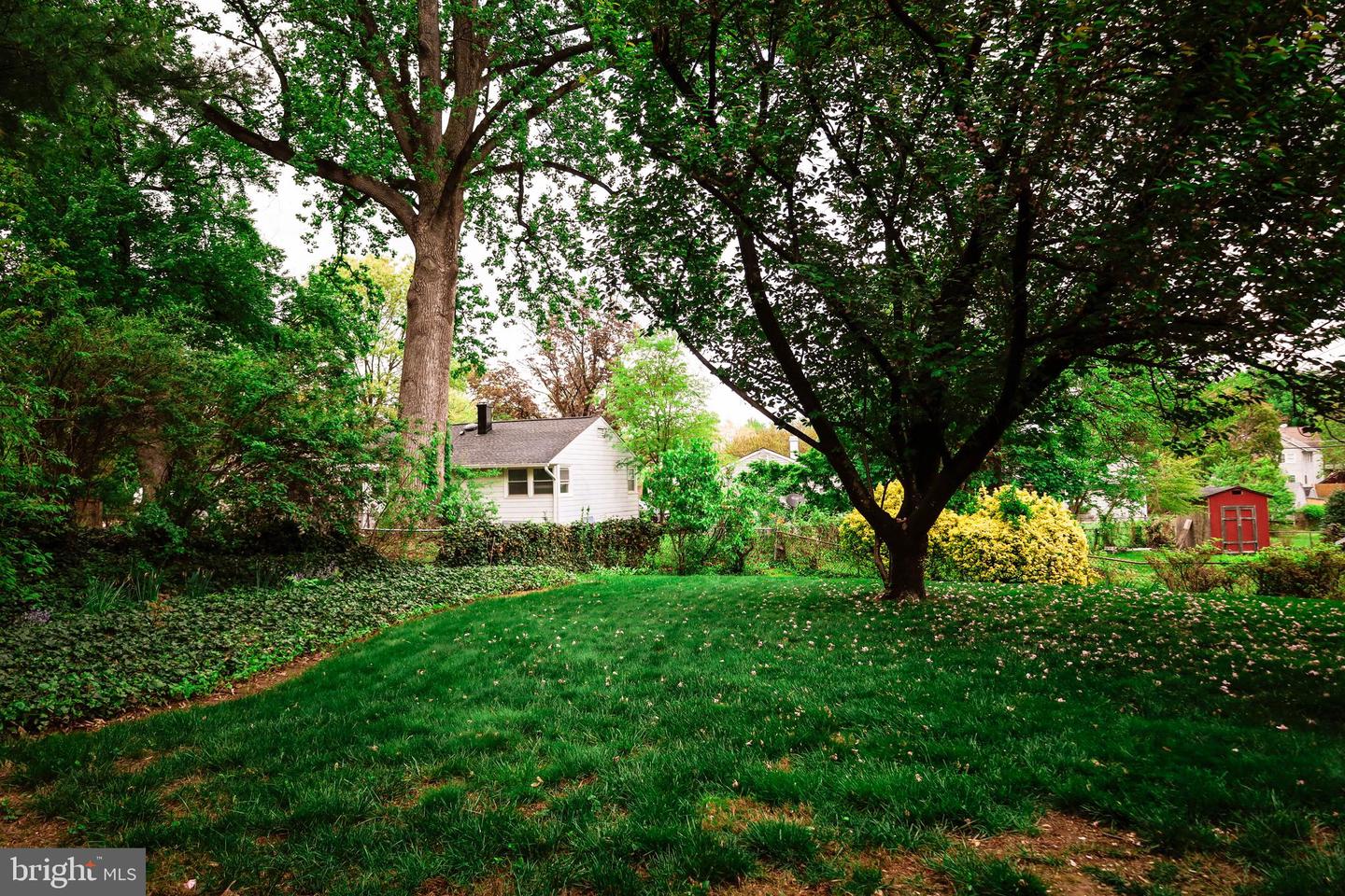 7124 WADE PL, FALLS CHURCH, Virginia 22042, 3 Bedrooms Bedrooms, 11 Rooms Rooms,2 BathroomsBathrooms,Residential,For sale,7124 WADE PL,VAFX2274674 MLS # VAFX2274674