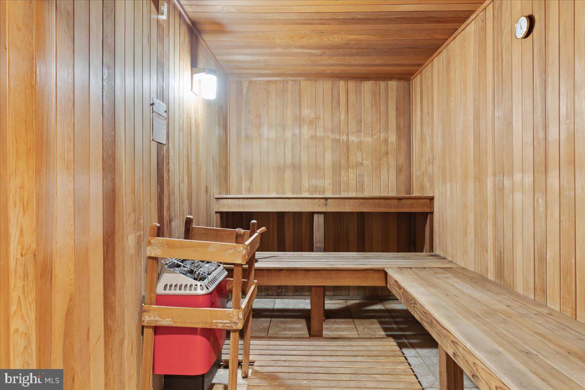 15428 CHAMPIONSHIP DR, HAYMARKET, Virginia 20169, 3 Bedrooms Bedrooms, ,3 BathroomsBathrooms,Residential,For sale,15428 CHAMPIONSHIP DR,VAPW2106280 MLS # VAPW2106280