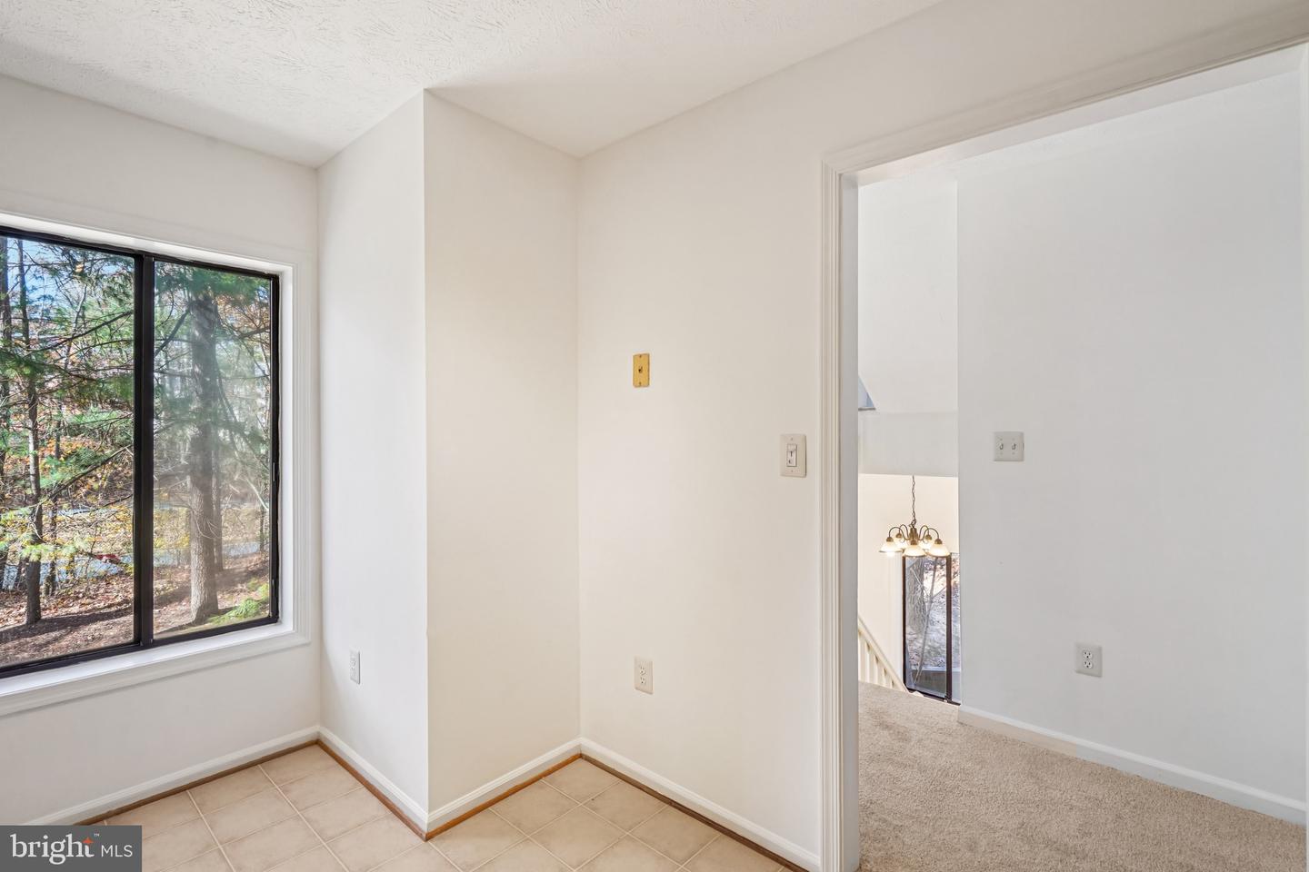 2203 HUNTERS RUN DR, RESTON, Virginia 20191, 2 Bedrooms Bedrooms, ,2 BathroomsBathrooms,Residential,For sale,2203 HUNTERS RUN DR,VAFX2275078 MLS # VAFX2275078