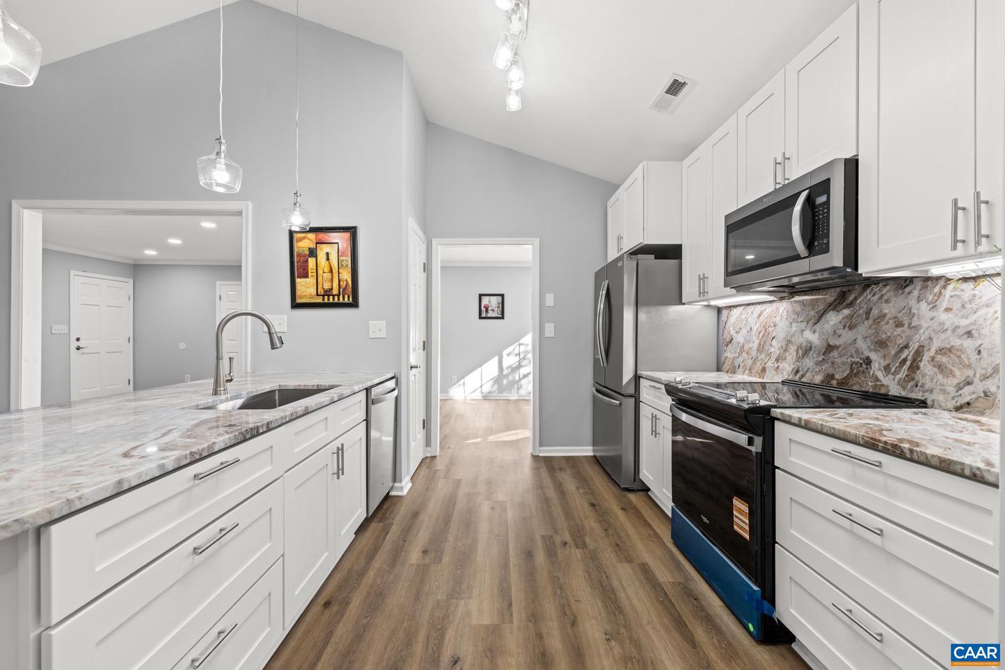 2067 WINTERFIELD CIR, CHARLOTTESVILLE, Virginia 22911, 3 Bedrooms Bedrooms, ,2 BathroomsBathrooms,Residential,For sale,2067 WINTERFIELD CIR,670215 MLS # 670215 2067 WINTERFIELD CIR, CHARLOTTESVILLE, Virginia 22911, 3 Bedrooms Bedrooms, ,2 BathroomsBathrooms,Residential,For sale,2067 WINTERFIELD CIR,670215 MLS # 670215