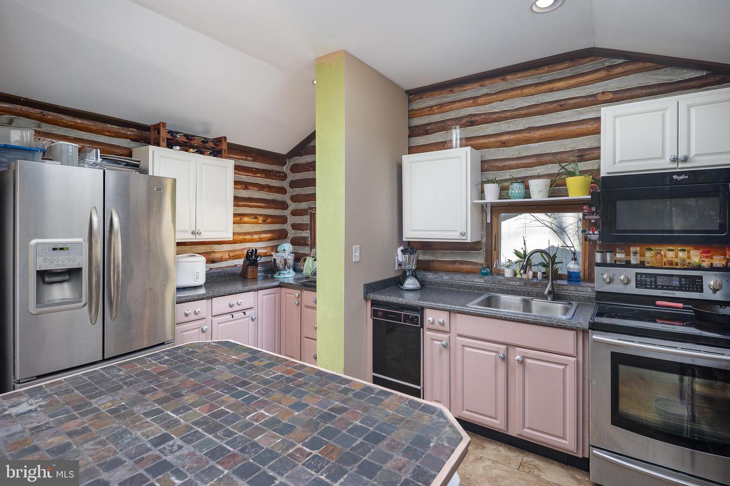 11999 MANNING RD, MANASSAS, Virginia 20112, 2 Bedrooms Bedrooms, ,2 BathroomsBathrooms,Residential,For sale,11999 MANNING RD,VAPW2106508 MLS # VAPW2106508