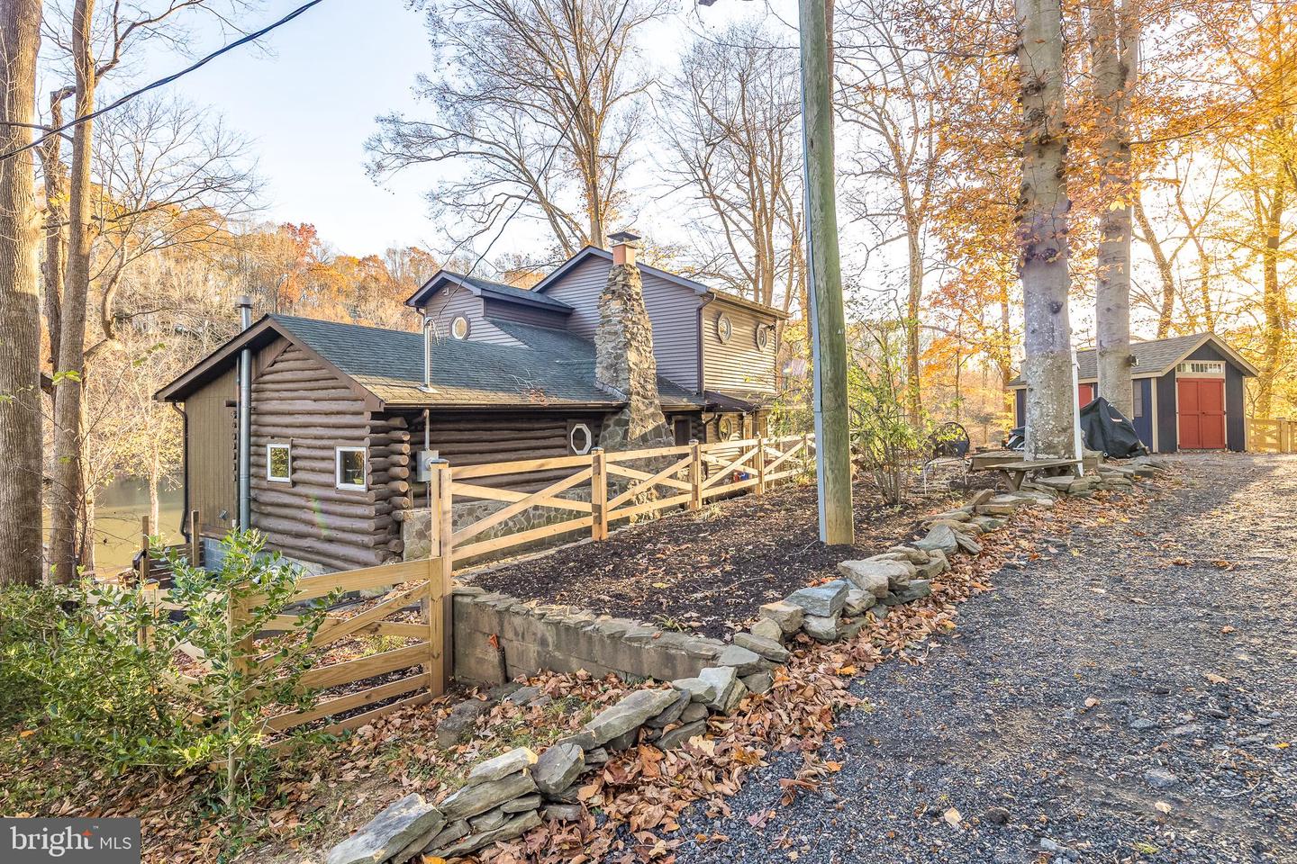 11999 MANNING RD, MANASSAS, Virginia 20112, 2 Bedrooms Bedrooms, ,2 BathroomsBathrooms,Residential,For sale,11999 MANNING RD,VAPW2106508 MLS # VAPW2106508